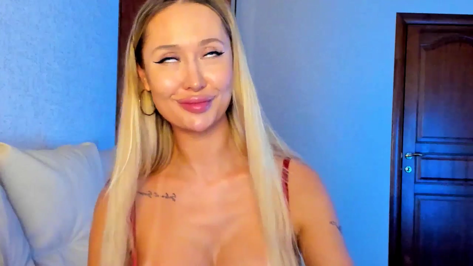 Gallery image thumbnail from MarySweety_'s myfreecams stream on, 12/20/2025, 07:09 image 19 of 20