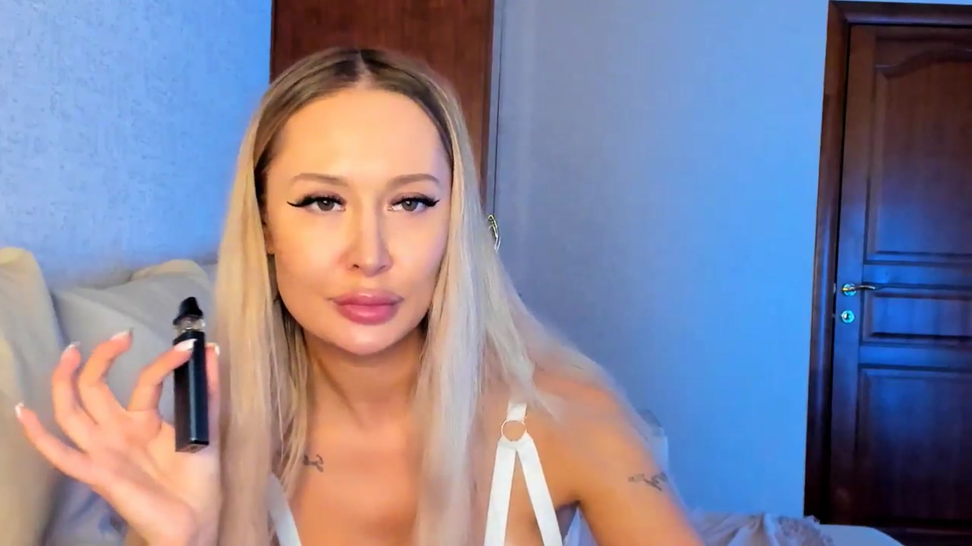 Gallery image thumbnail from MarySweety_'s myfreecams stream on, 12/28/2025, 04:53 image 16 of 20
