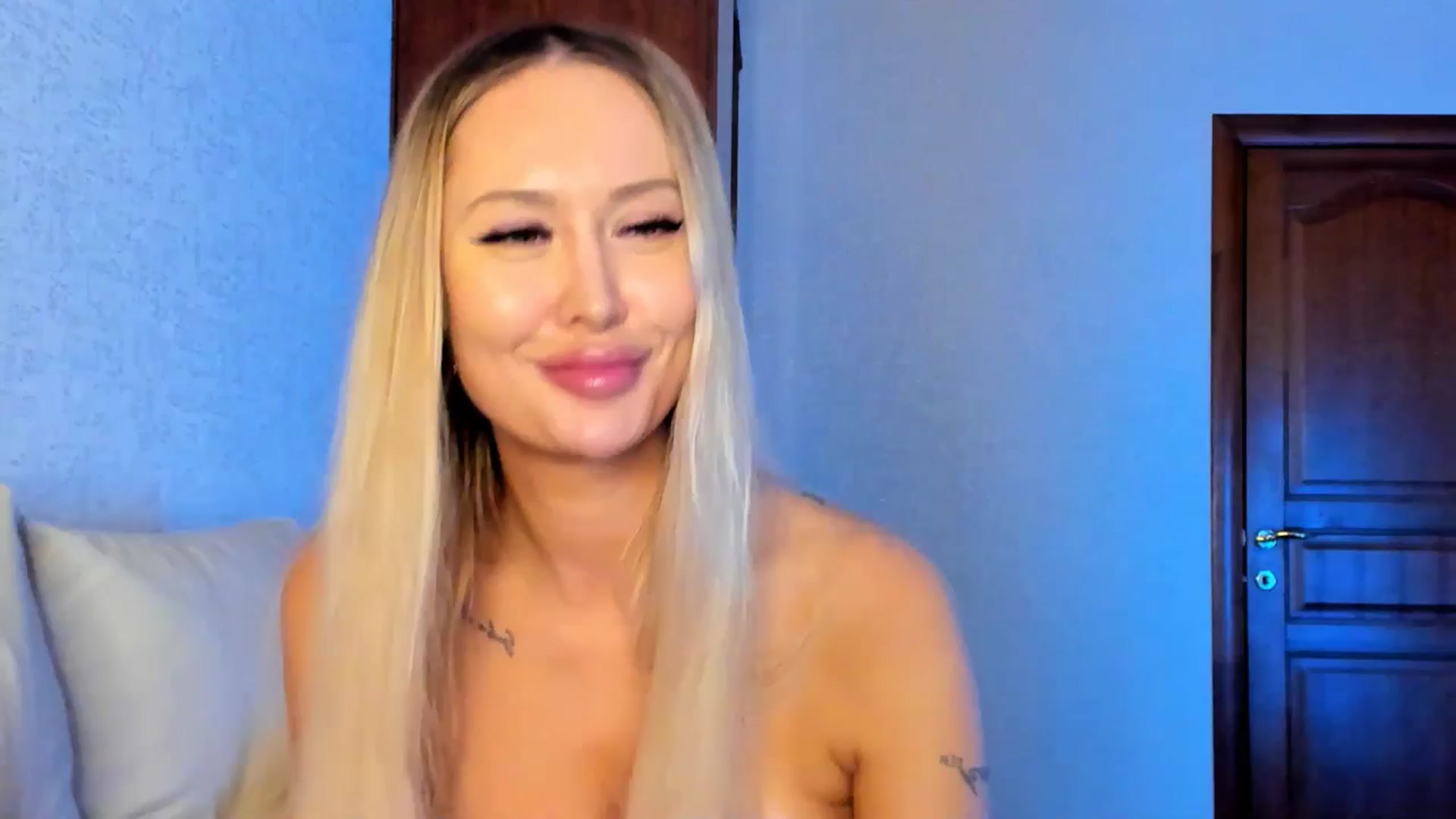 Gallery image thumbnail from MarySweety_'s myfreecams stream on, 12/31/2025, 06:00 image 1 of 20