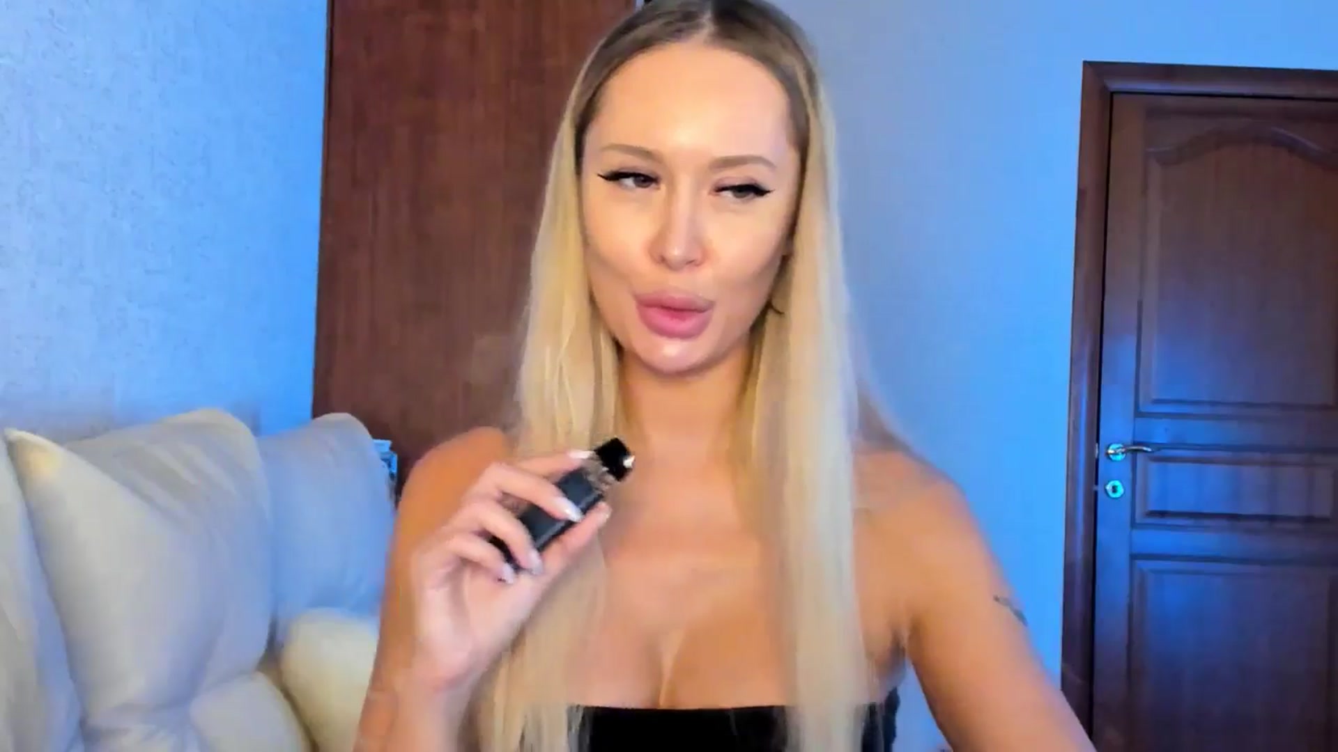 Gallery image thumbnail from MarySweety_'s myfreecams stream on, 01/04/2026, 06:56 image 2 of 20