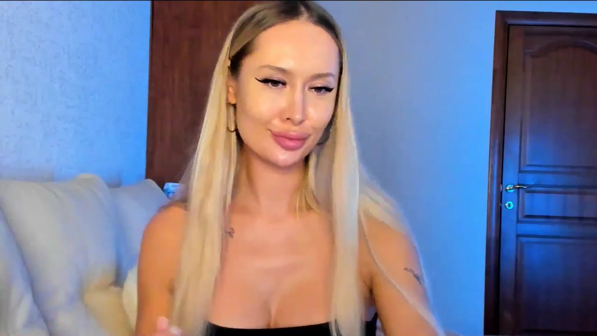 Gallery image thumbnail from MarySweety_'s myfreecams stream on, 01/07/2026, 07:53 image 16 of 20