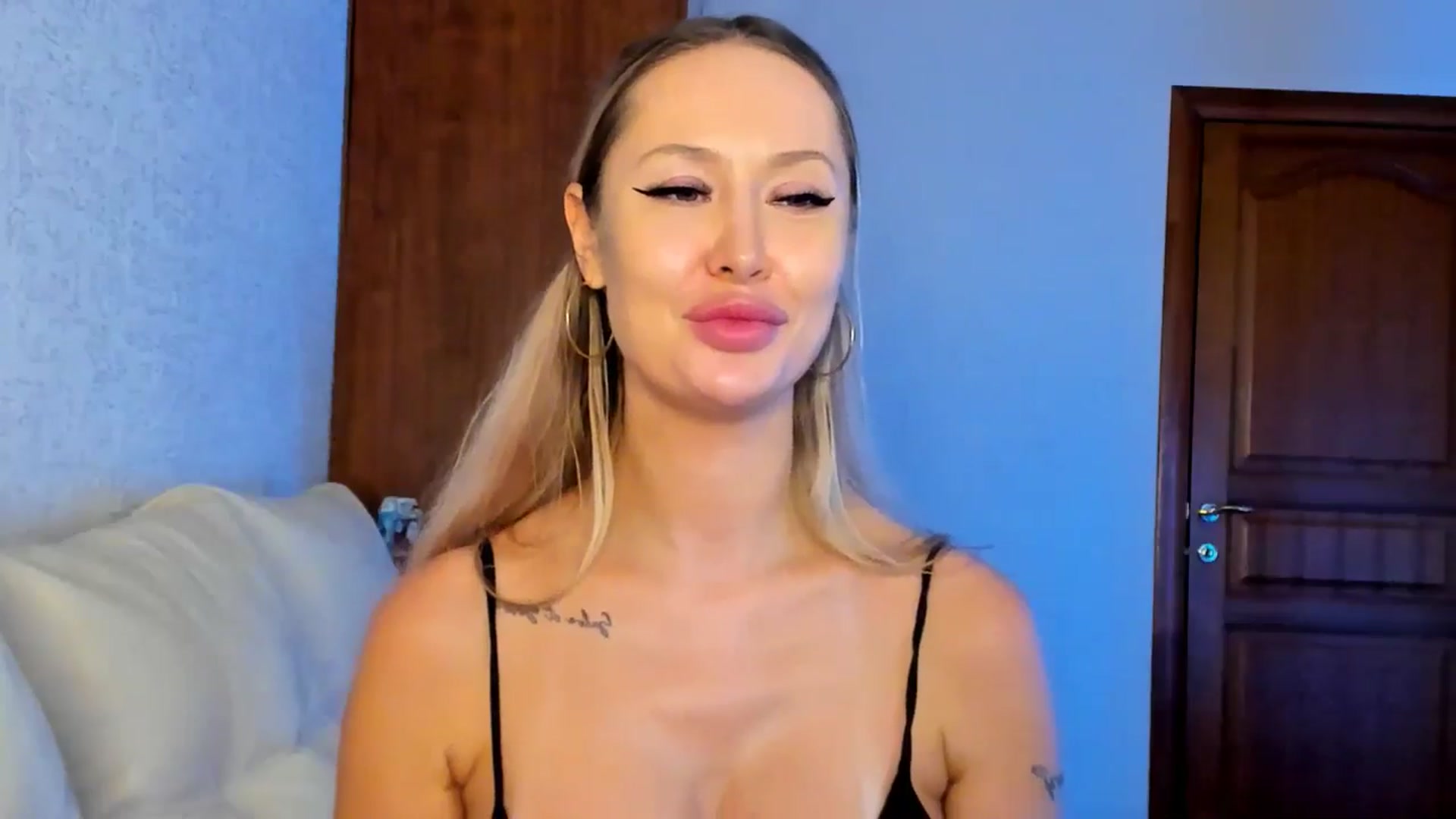 Gallery image thumbnail from MarySweety_'s myfreecams stream on, 01/14/2026, 07:21 image 20 of 20