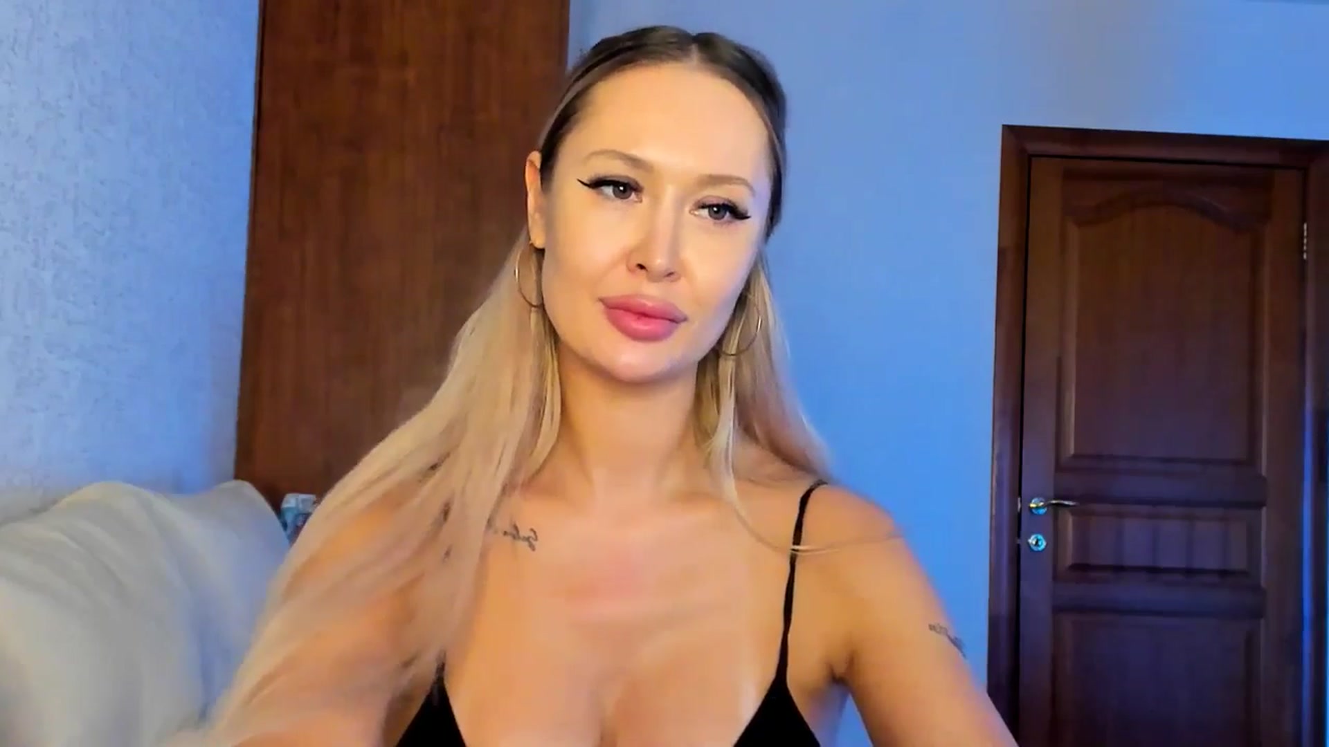 Gallery image thumbnail from MarySweety_'s myfreecams stream on, 01/14/2026, 07:21 image 3 of 20