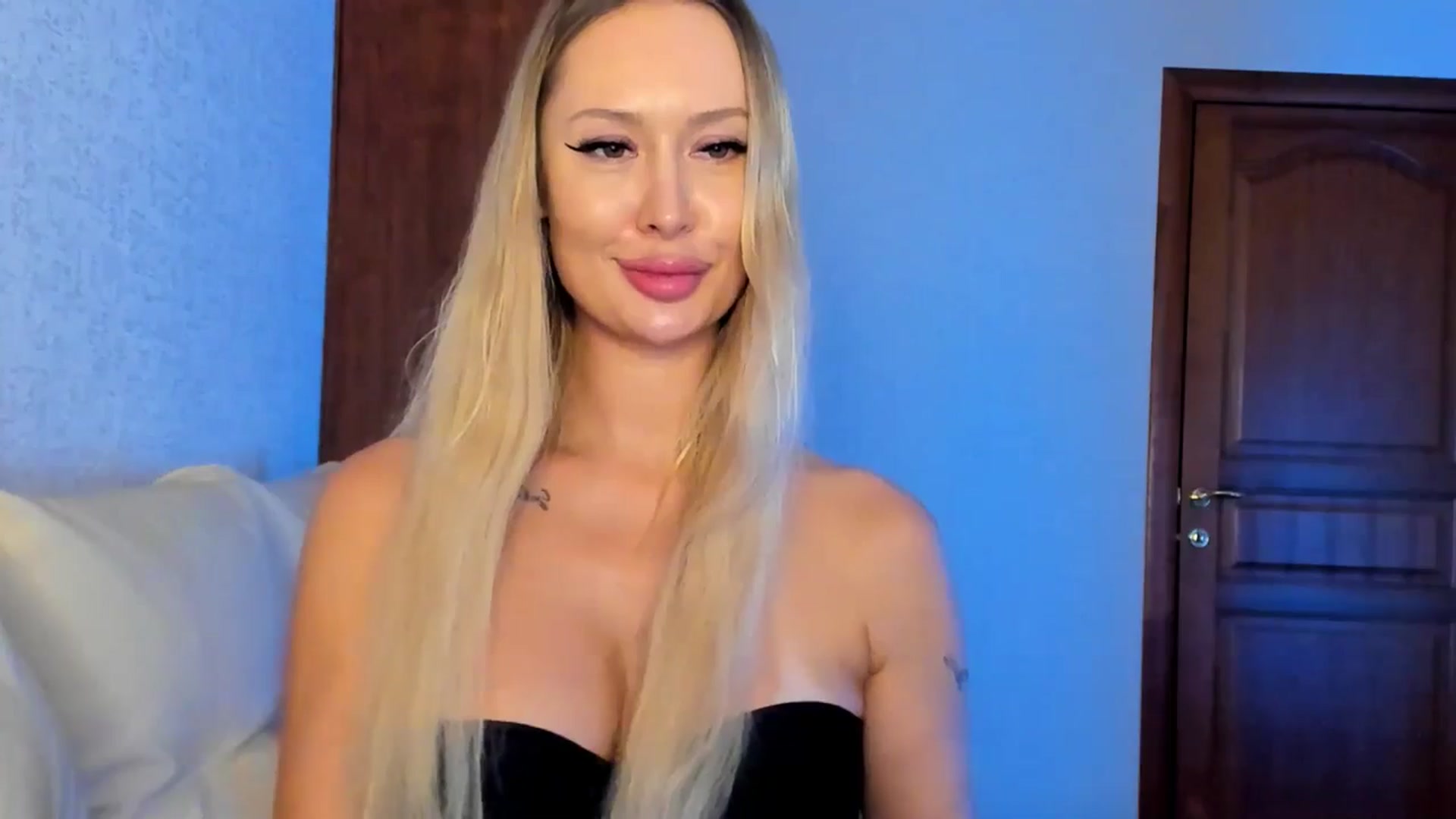 Gallery image thumbnail from MarySweety_'s myfreecams stream on, 01/21/2026, 06:43 image 19 of 20