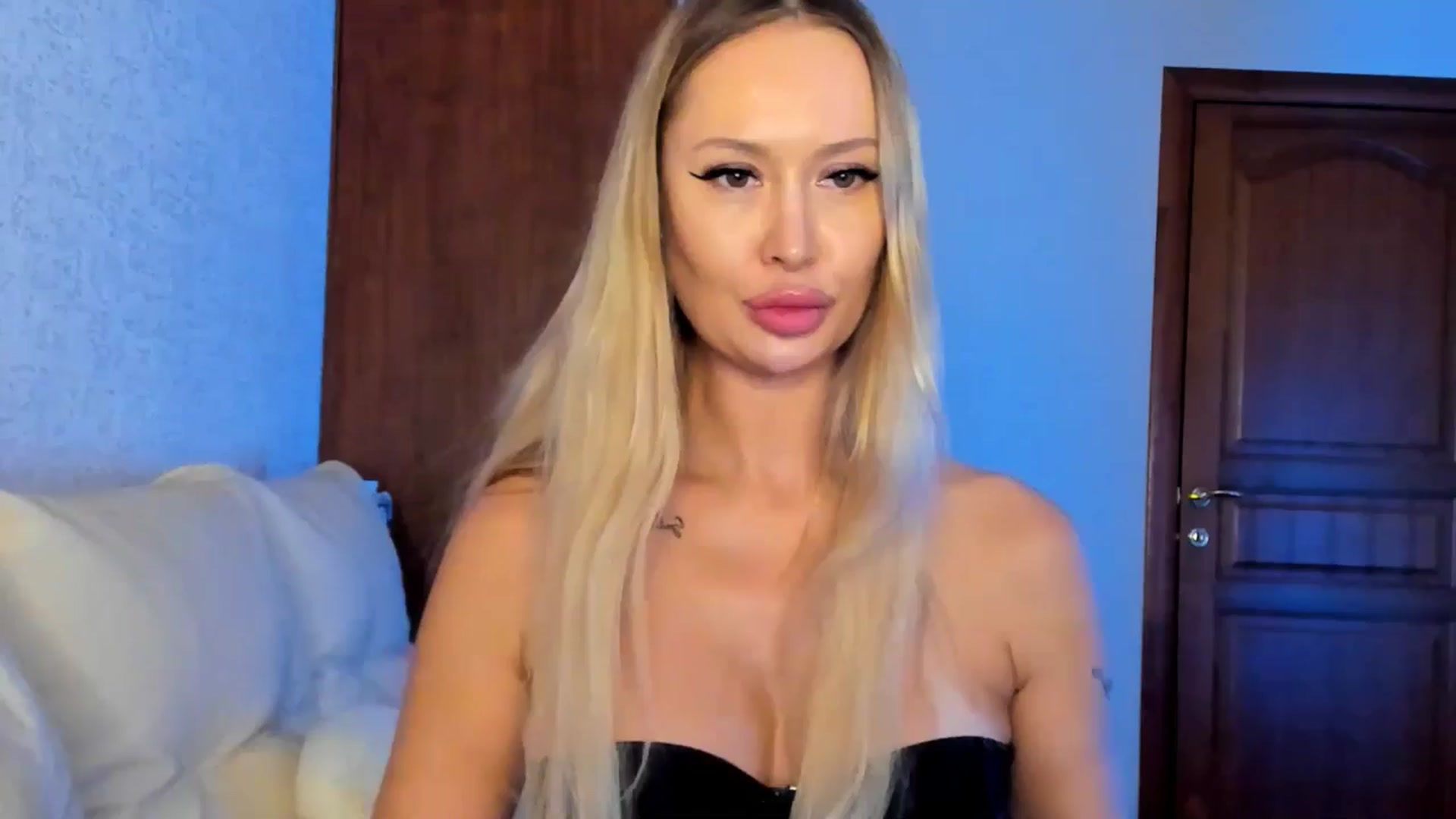 Gallery image thumbnail from MarySweety_'s myfreecams stream on, 01/21/2026, 06:43 image 1 of 20