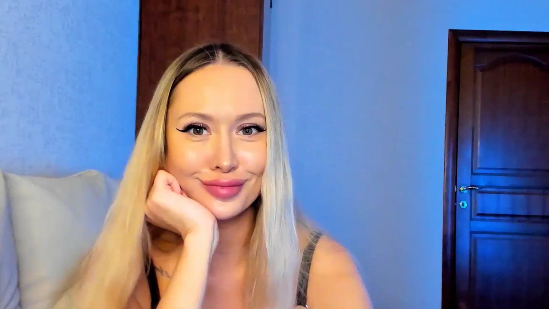 Gallery image thumbnail from MarySweety_'s myfreecams stream on, 02/07/2026, 06:52 image 9 of 20
