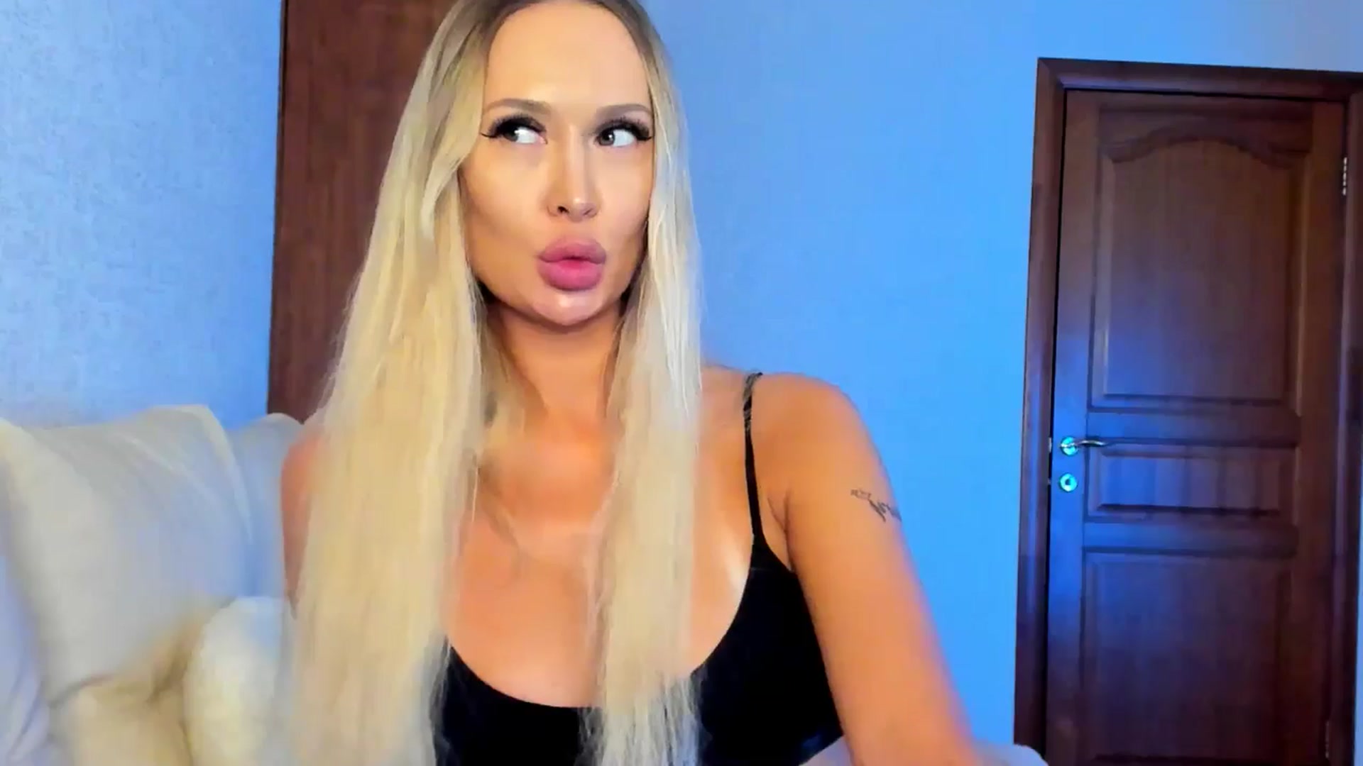 Gallery image thumbnail from MarySweety_'s myfreecams stream on, 03/09/2026, 04:30 image 20 of 20