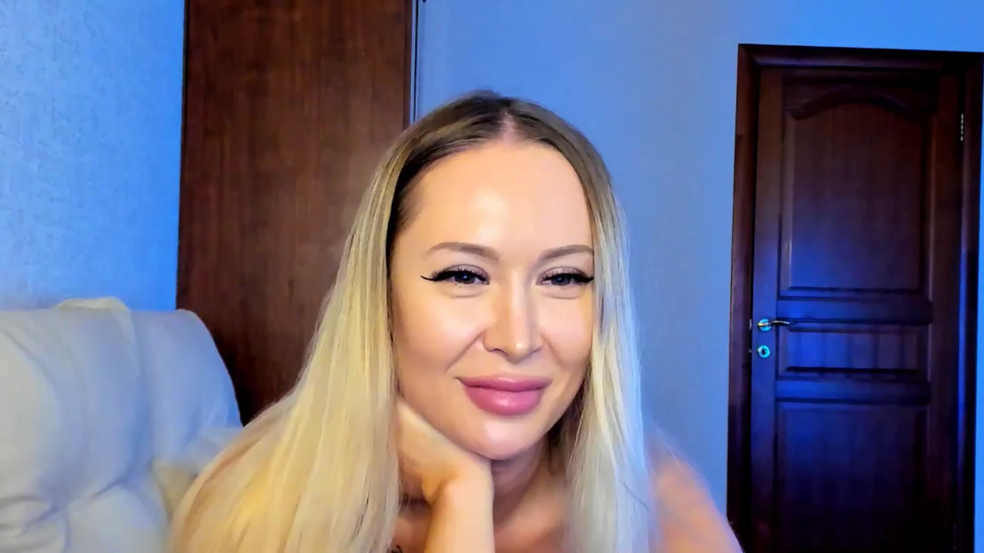 Gallery image thumbnail from MarySweety_'s myfreecams stream on, 04/08/2026, 05:07 image 19 of 20