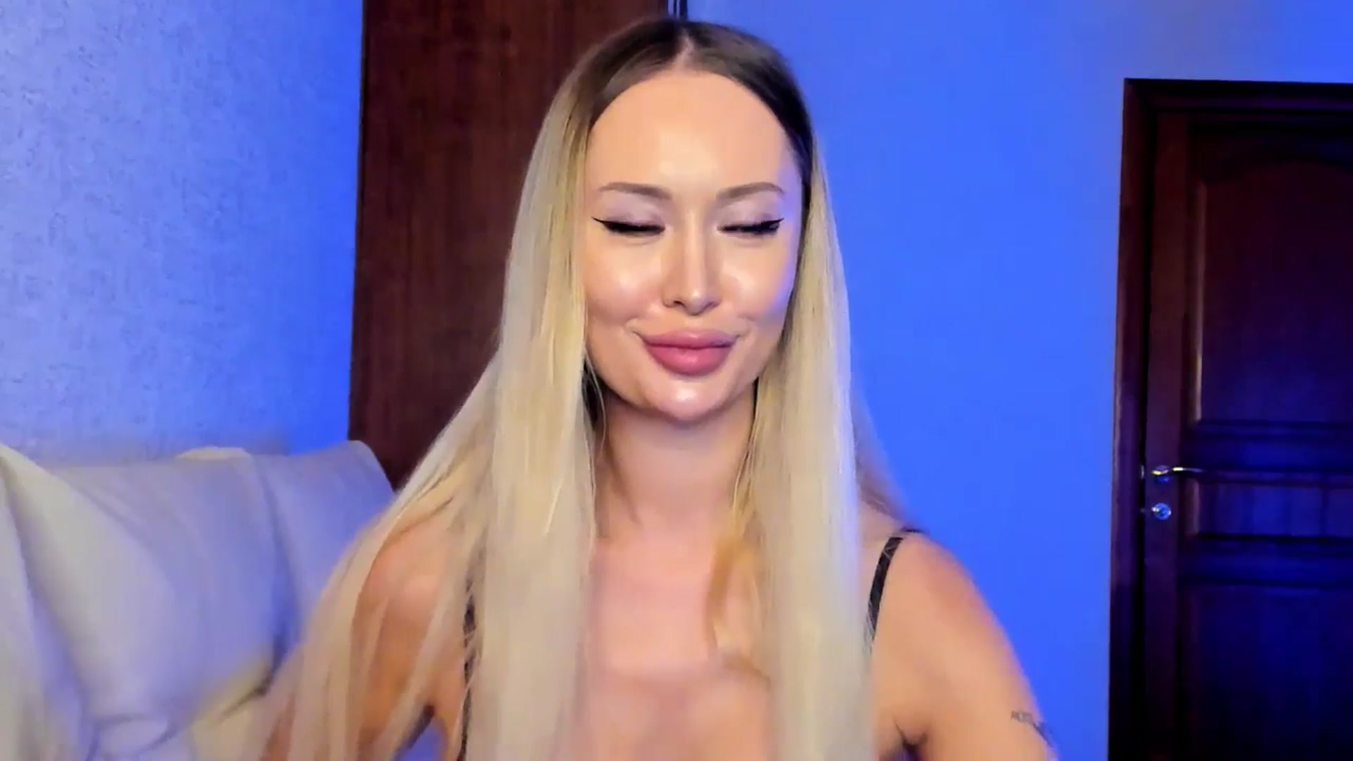 Gallery image thumbnail from MarySweety_'s myfreecams stream on, 04/13/2026, 06:18 image 20 of 20
