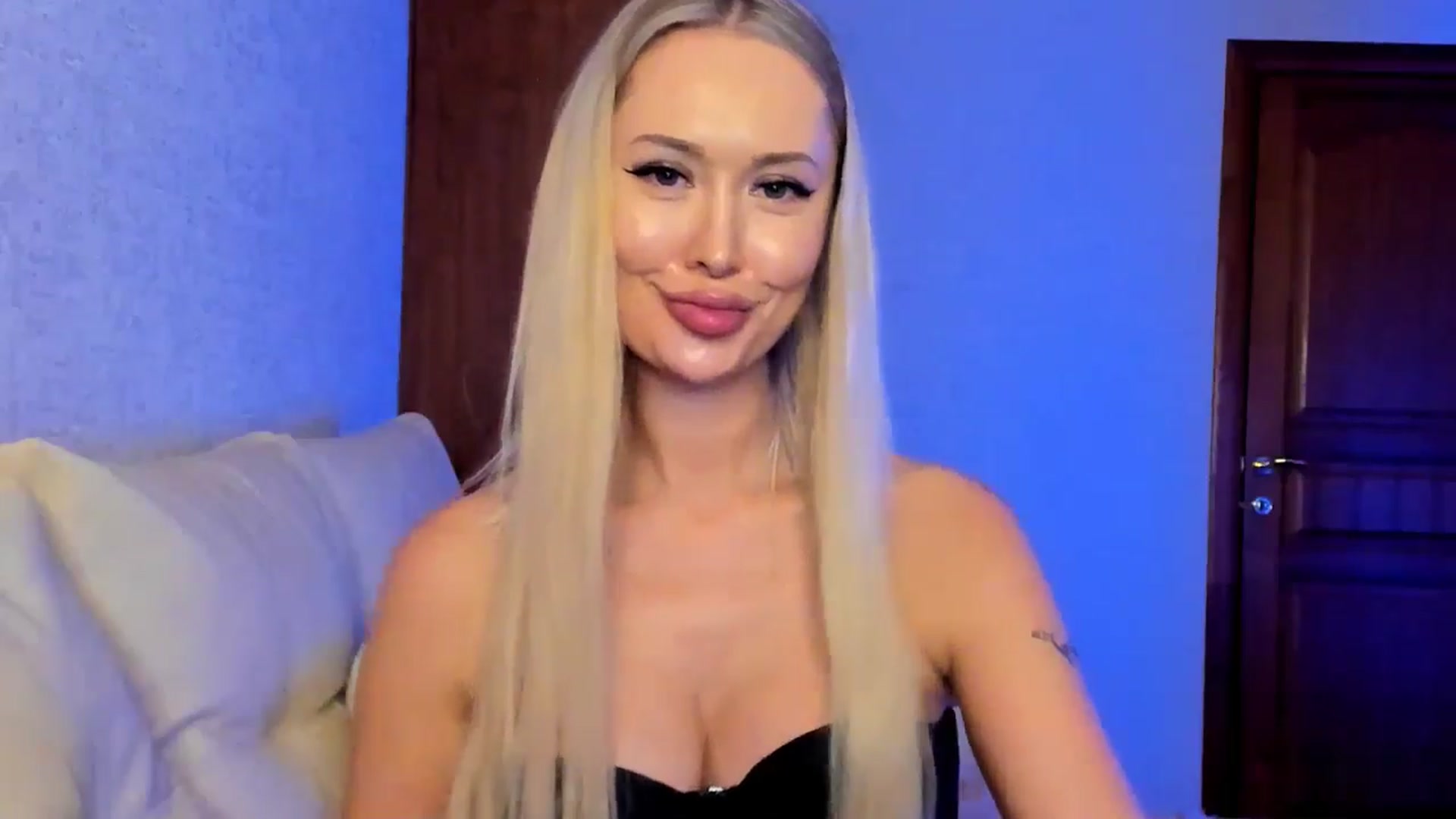 Gallery image thumbnail from MarySweety_'s myfreecams stream on, 04/18/2026, 05:51 image 4 of 20
