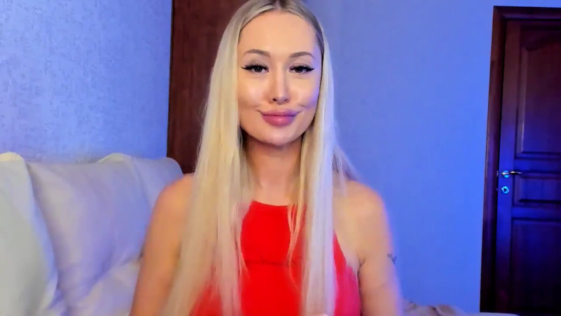 Gallery image thumbnail from MarySweety_'s myfreecams stream on, 04/28/2026, 04:47 image 17 of 20