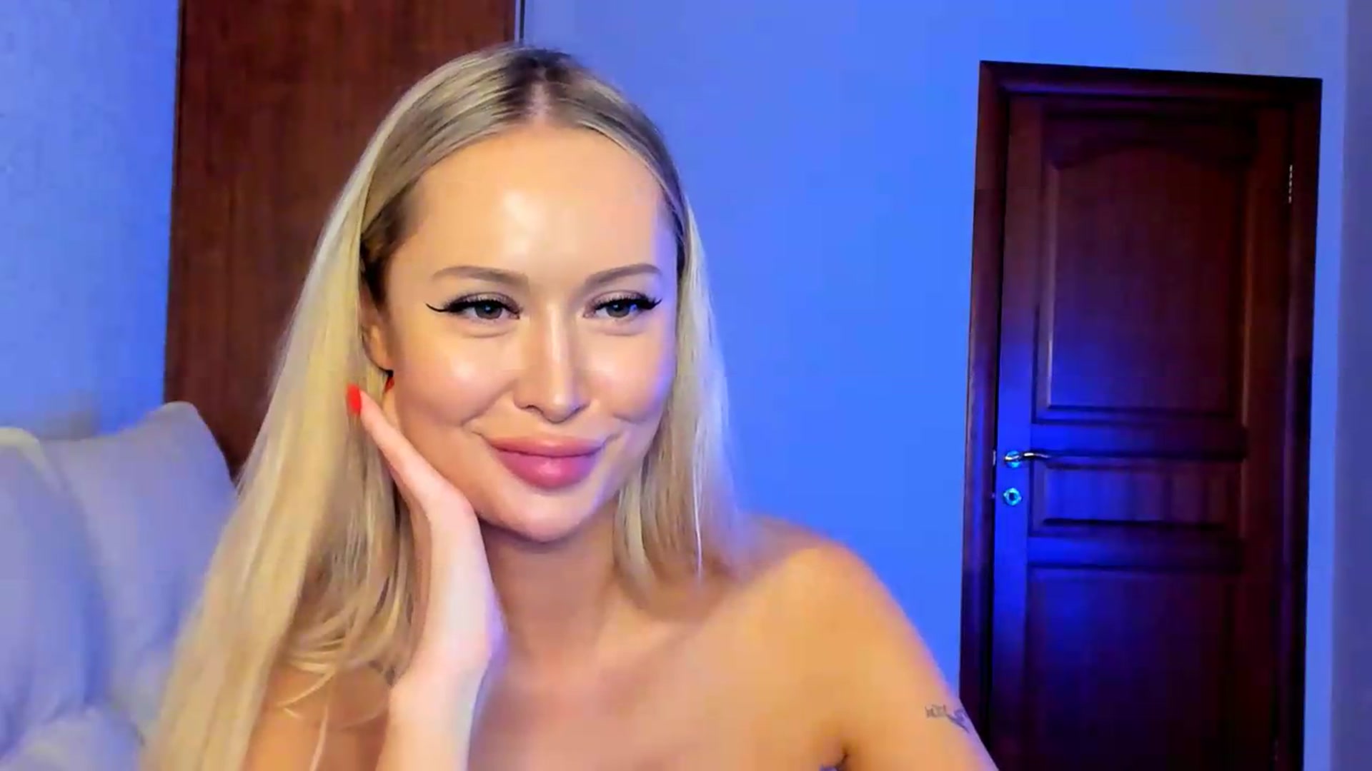 Gallery image thumbnail from MarySweety_'s myfreecams stream on, 05/21/2026, 05:23 image 8 of 20