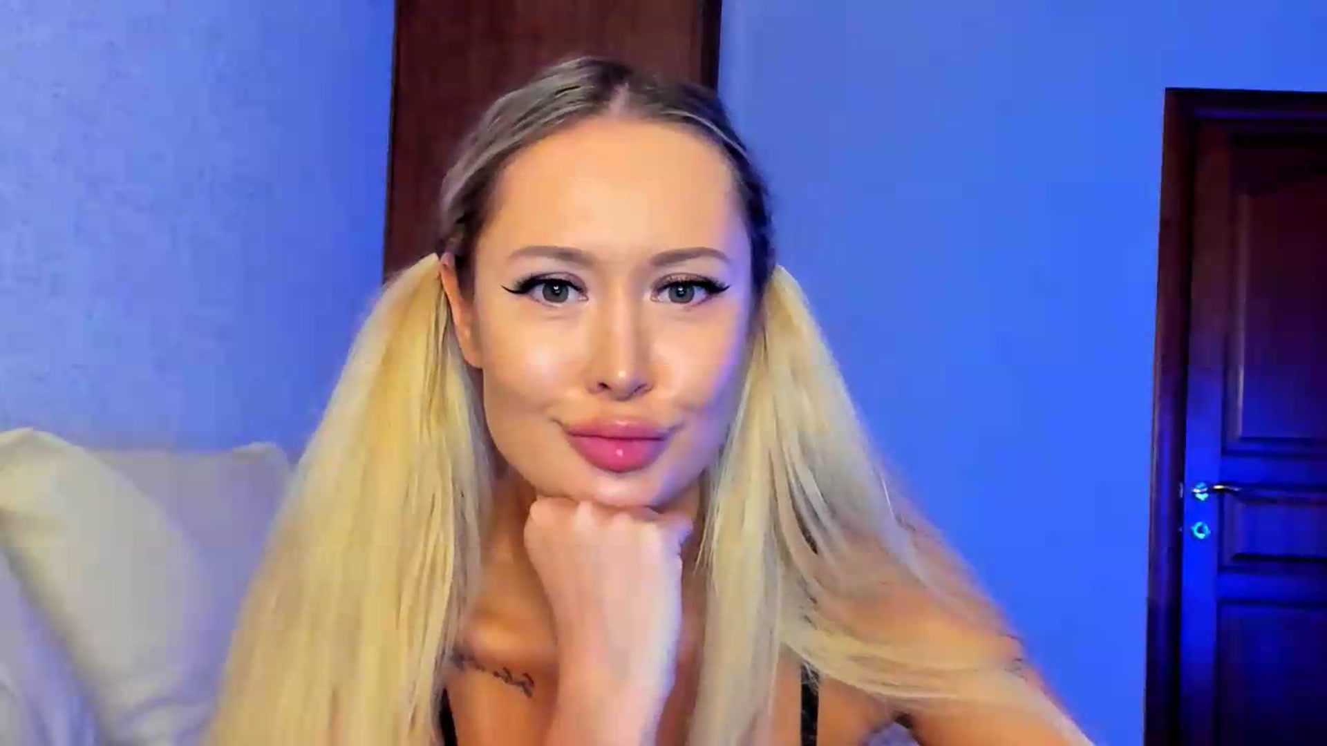 Gallery image thumbnail from MarySweety_'s myfreecams stream on, 06/09/2026, 05:20 image 9 of 20