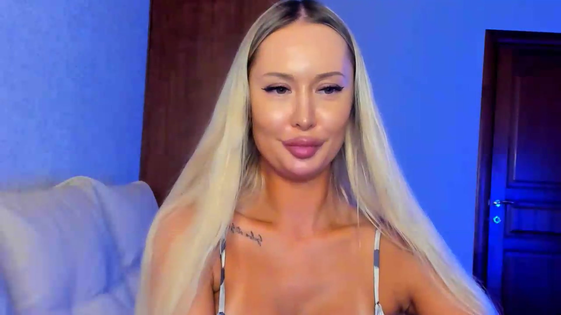 Gallery image thumbnail from MarySweety_'s myfreecams stream on, 07/11/2026, 06:49 image 11 of 20