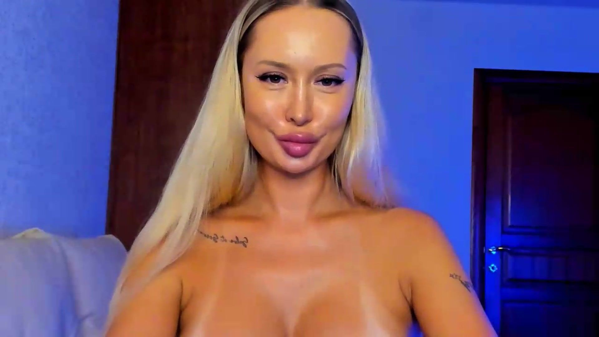 Gallery image thumbnail from MarySweety_'s myfreecams stream on, 07/17/2026, 05:36 image 19 of 20