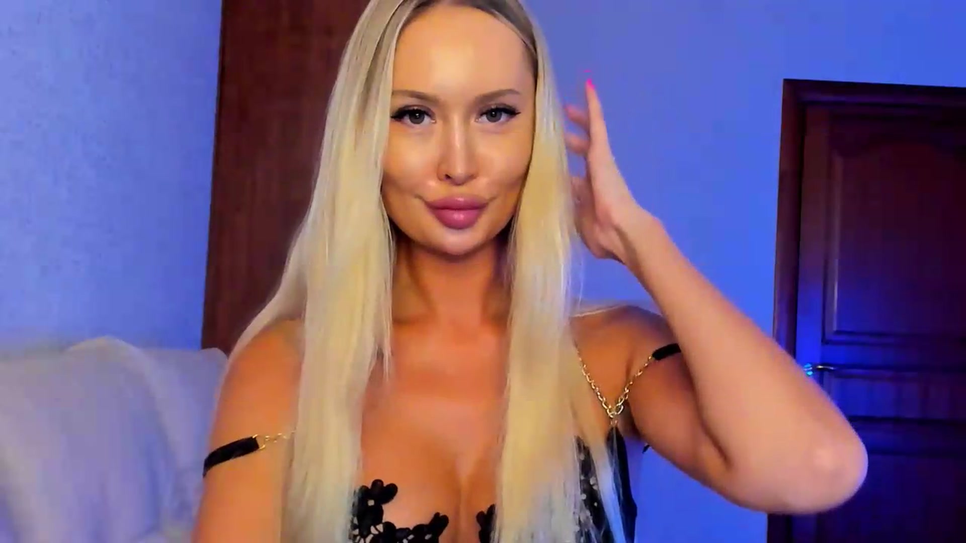 Gallery image thumbnail from MarySweety_'s myfreecams stream on, 07/21/2026, 05:02 image 6 of 20