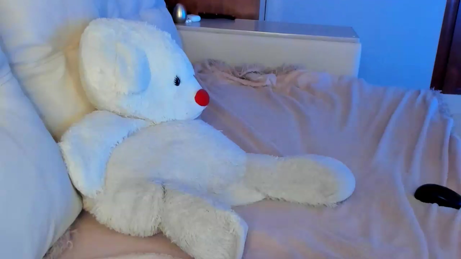 Gallery image thumbnail from MarySweety_'s myfreecams stream on, 08/20/2026, 05:07 image 10 of 20