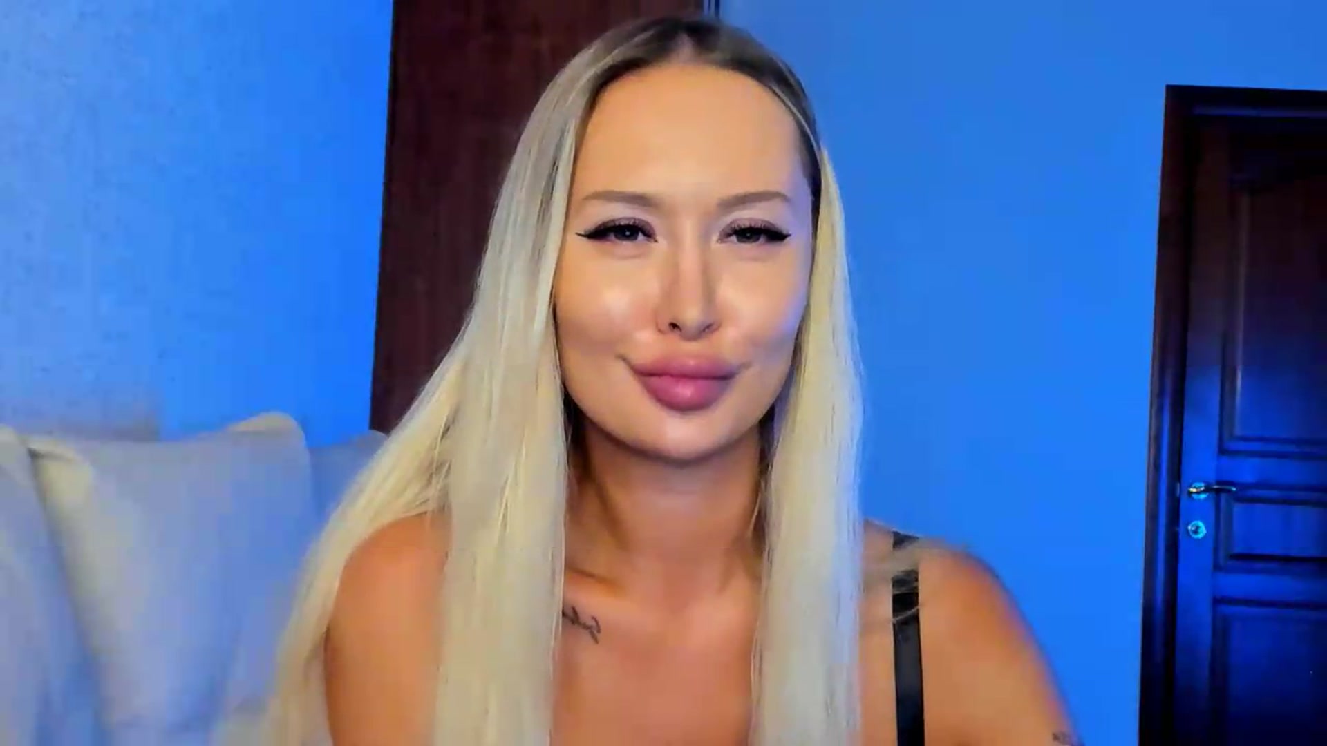 Gallery image thumbnail from MarySweety_'s myfreecams stream on, 08/21/2026, 05:33 image 19 of 20