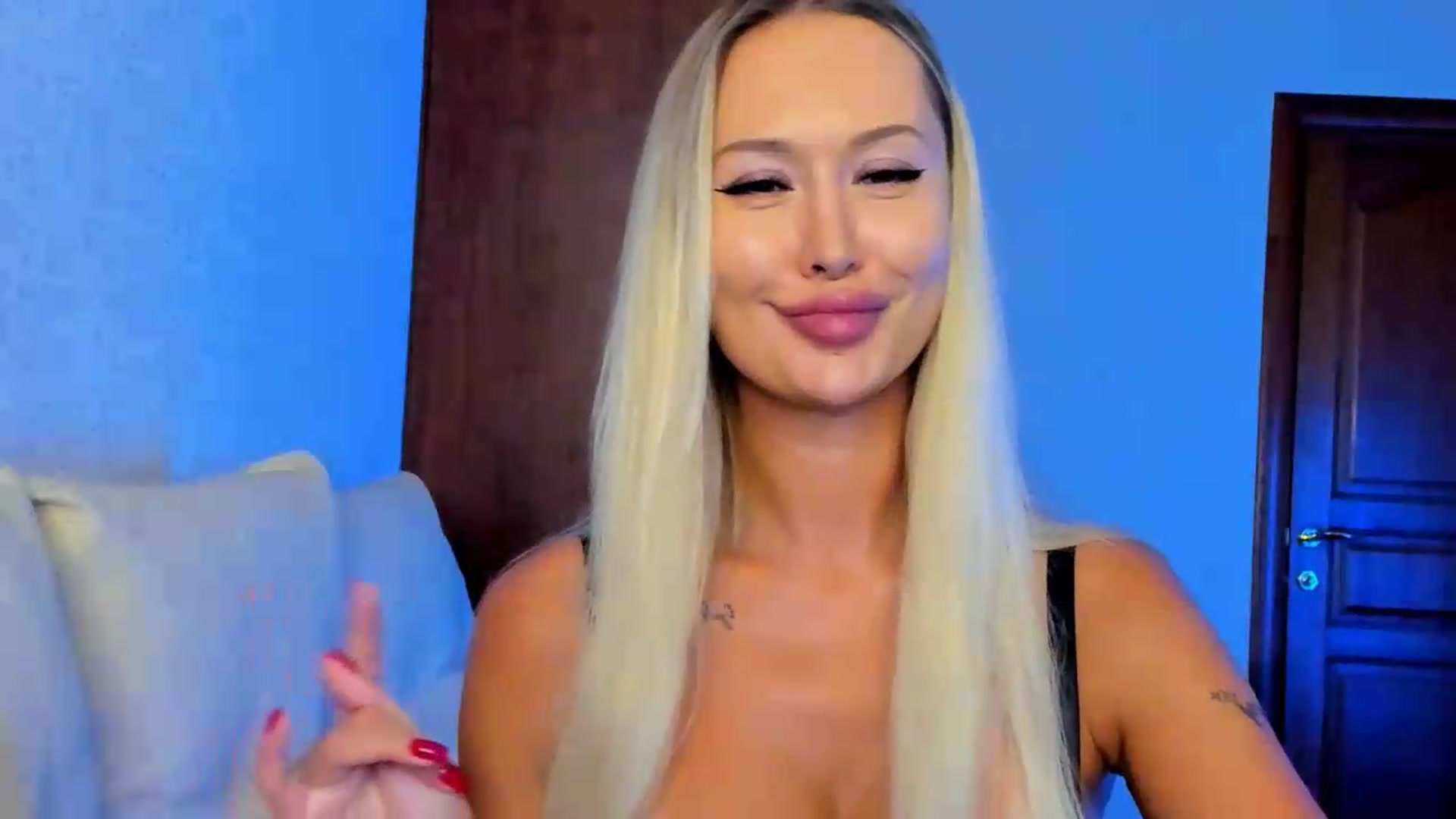 Gallery image thumbnail from MarySweety_'s myfreecams stream on, 08/21/2026, 05:33 image 10 of 20