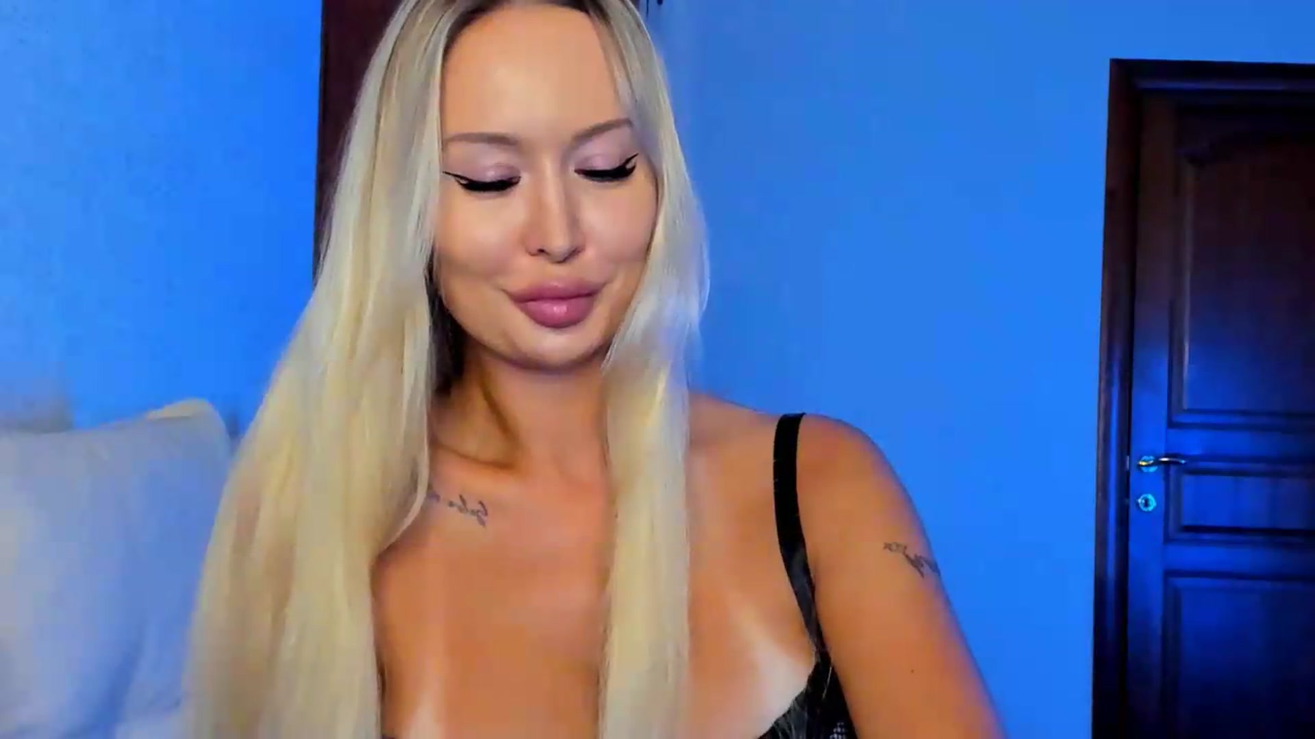 Gallery image thumbnail from MarySweety_'s myfreecams stream on, 08/21/2026, 06:05 image 8 of 20