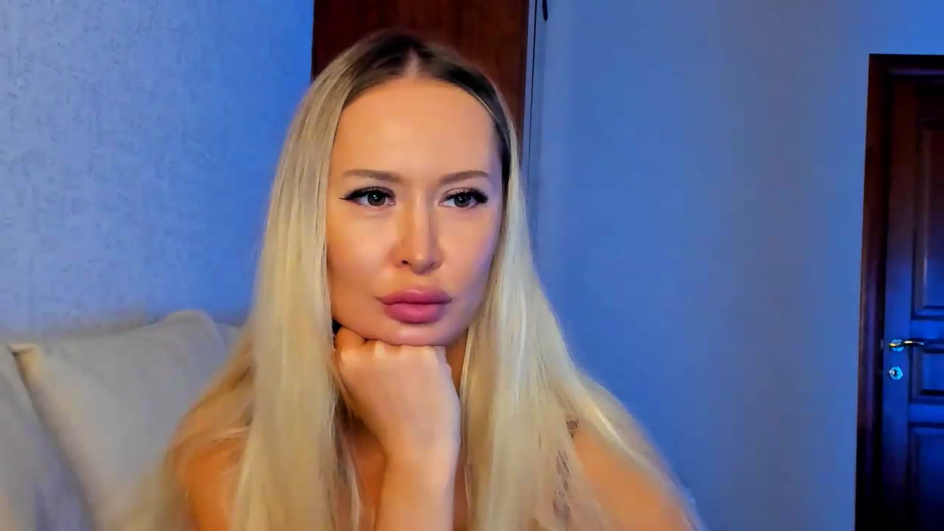 Gallery image thumbnail from MarySweety_'s myfreecams stream on, 08/29/2026, 04:28 image 12 of 20