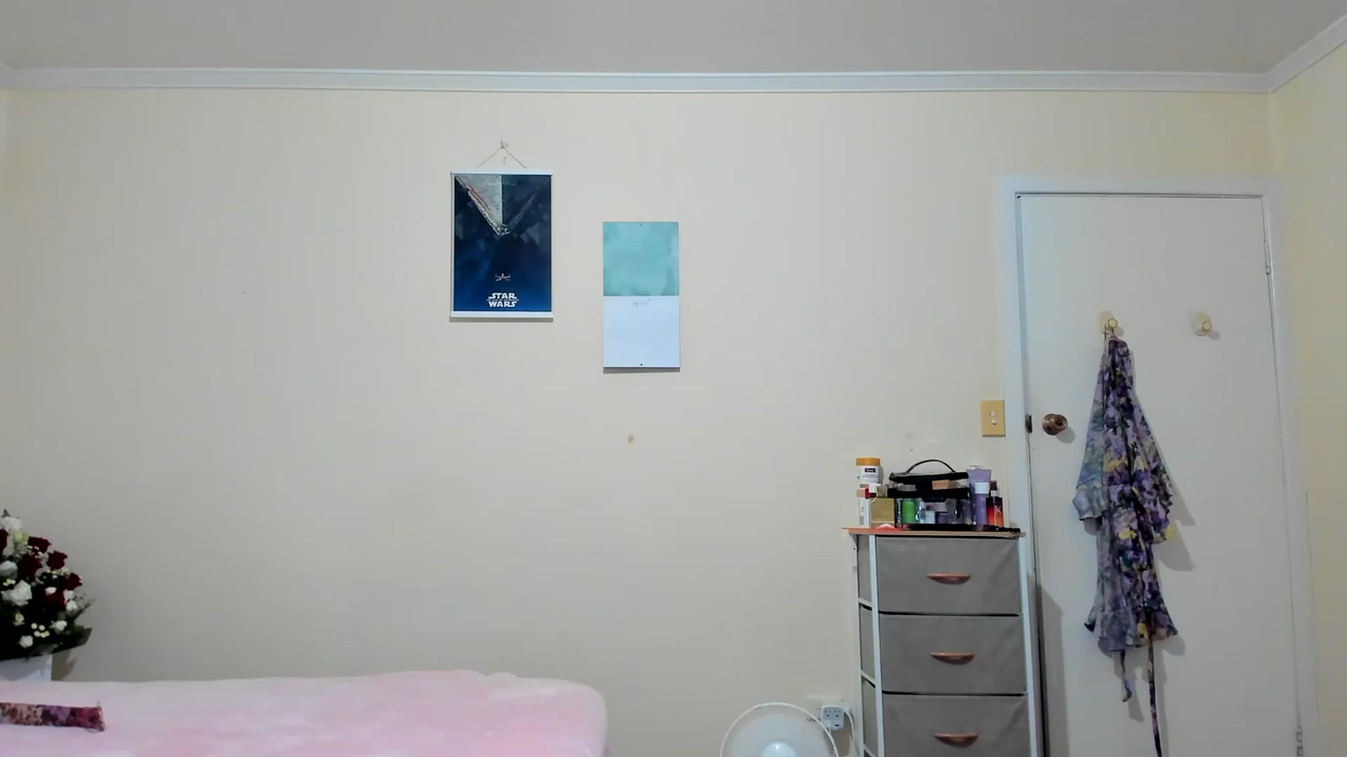 Gallery image thumbnail from MaryVader's myfreecams stream on, 04/16/2023, 08:50 image 10 of 20