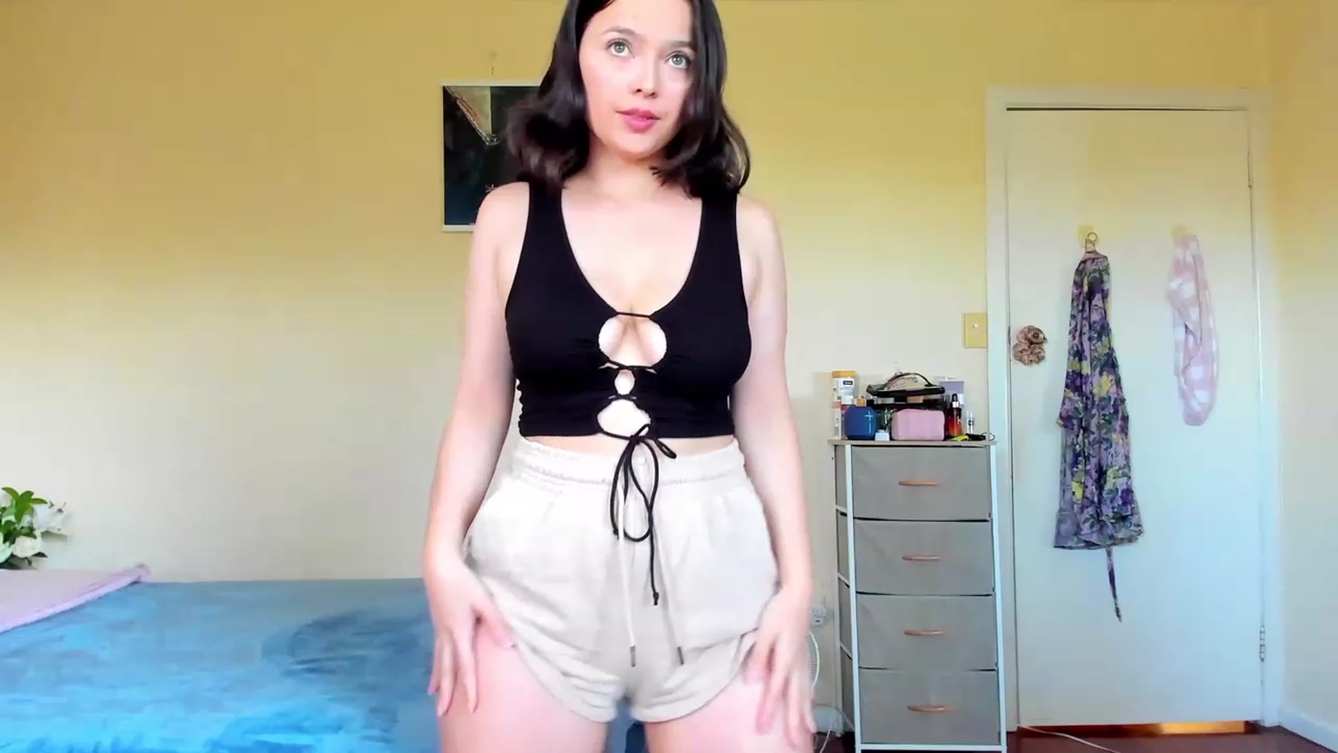 Gallery image thumbnail from MaryVader's myfreecams stream on, 05/08/2023, 06:32 image 15 of 20