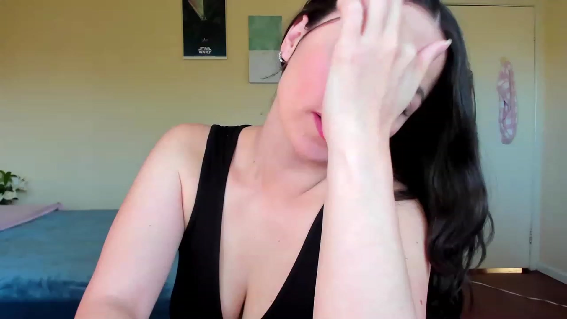 Gallery image thumbnail from MaryVader's myfreecams stream on, 05/08/2023, 06:32 image 5 of 20