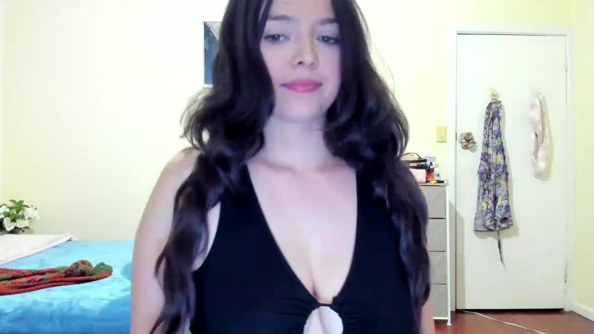 Gallery image thumbnail from MaryVader's myfreecams stream on, 05/08/2023, 09:06 image 8 of 20