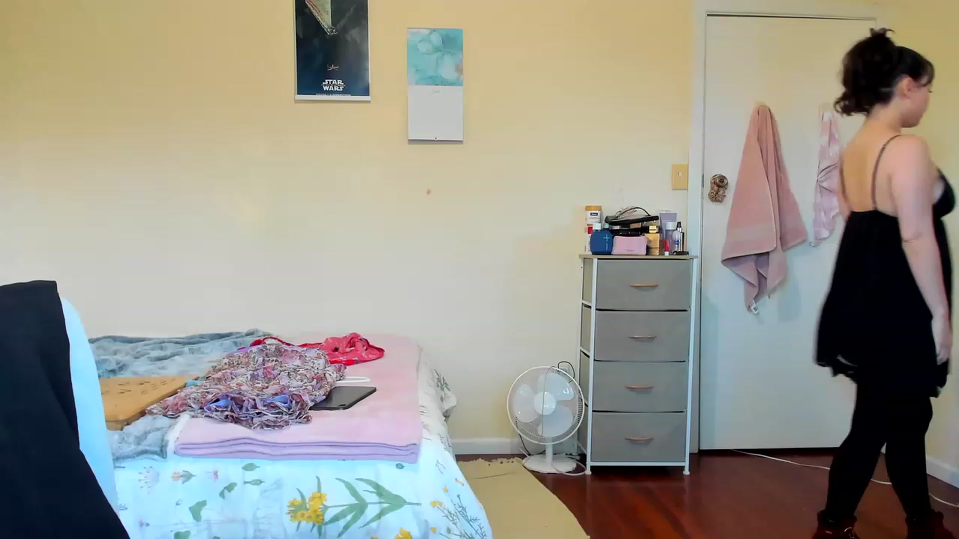 Gallery image thumbnail from MaryVader's myfreecams stream on, 06/24/2023, 06:56 image 12 of 20