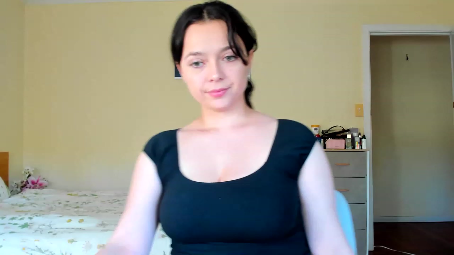 Gallery image thumbnail from MaryVader's myfreecams stream on, 06/26/2023, 06:10 image 12 of 20