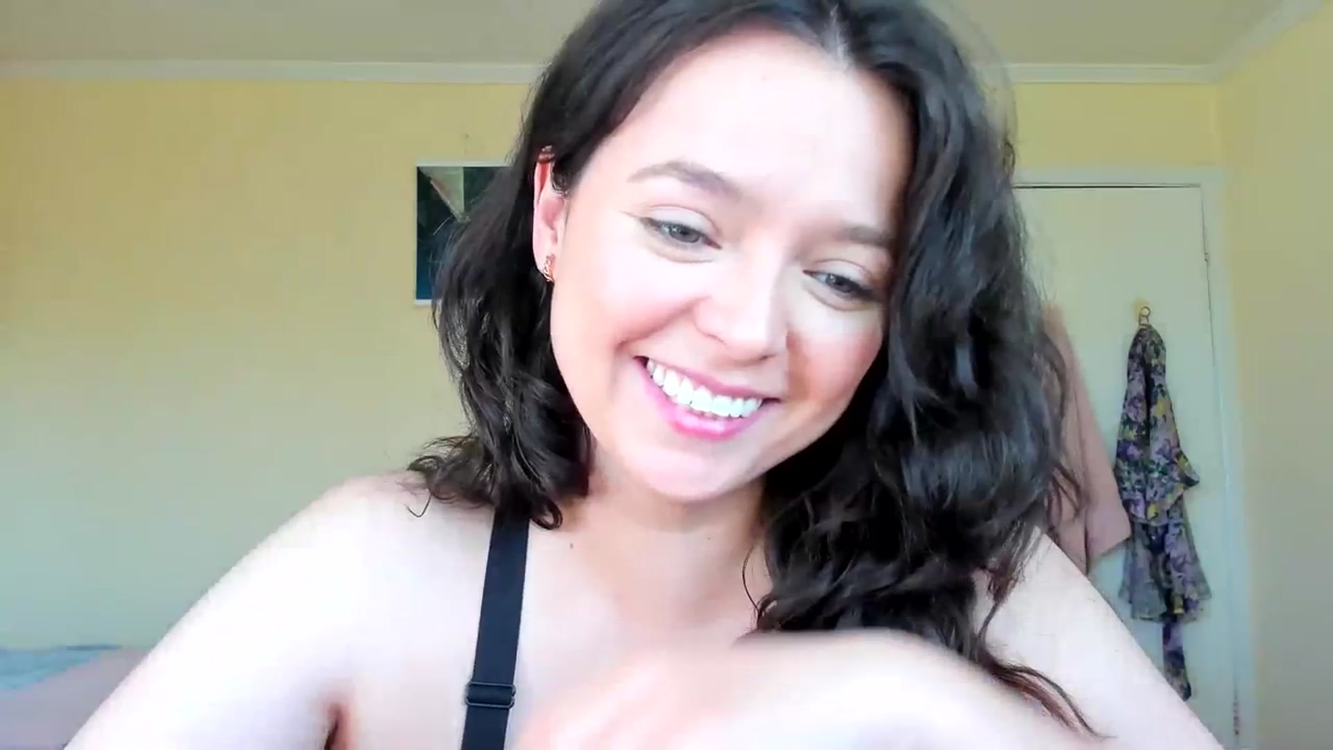 Gallery image thumbnail from MaryVader's myfreecams stream on, 08/03/2023, 06:03 image 14 of 20