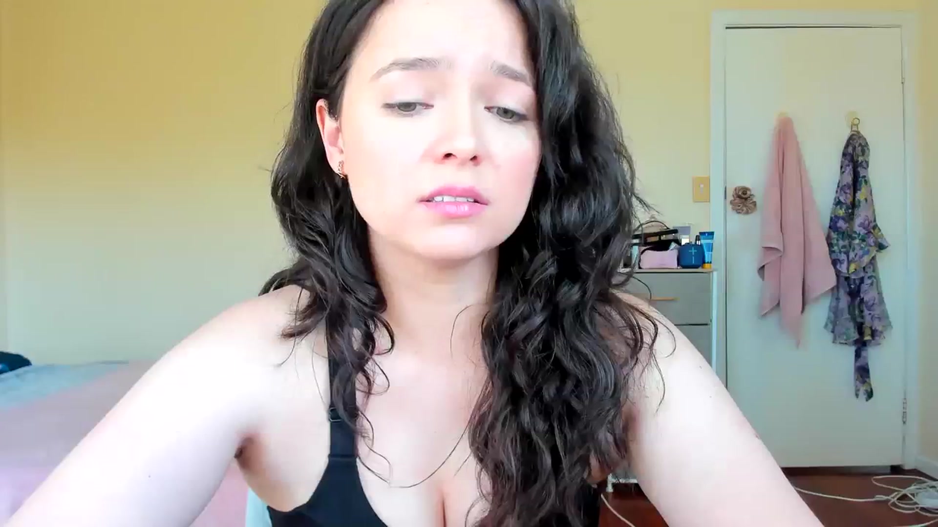 Gallery image thumbnail from MaryVader's myfreecams stream on, 08/03/2023, 06:03 image 5 of 20