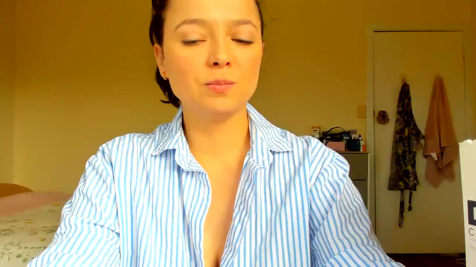 Gallery image thumbnail from MaryVader's myfreecams stream on, 08/08/2023, 05:04 image 17 of 20