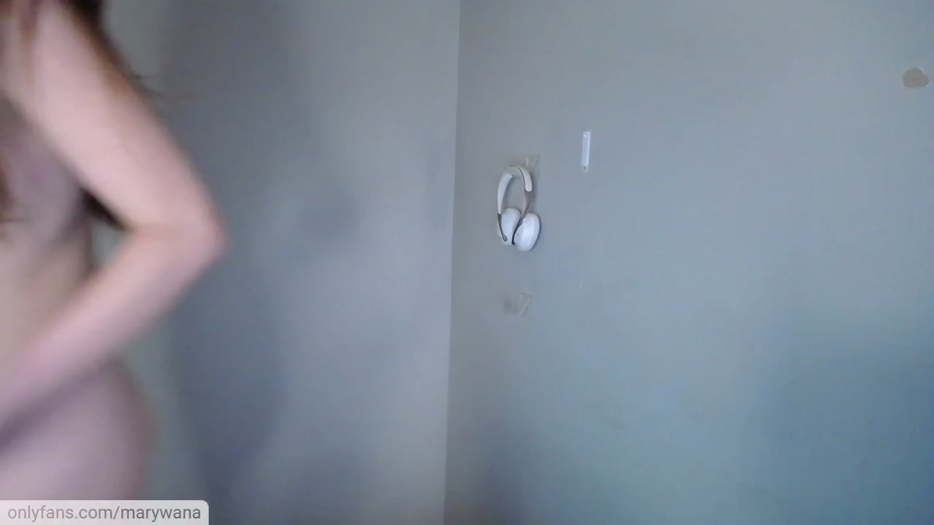 Gallery image thumbnail from MaryWana_'s myfreecams stream on, 11/26/2022, 06:34 image 19 of 20