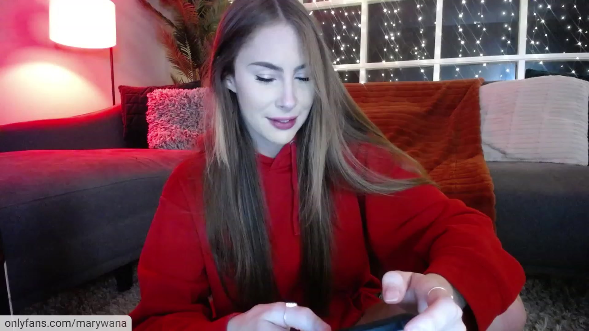 Gallery image thumbnail from MaryWana_'s myfreecams stream on, 12/08/2022, 05:35 image 2 of 20