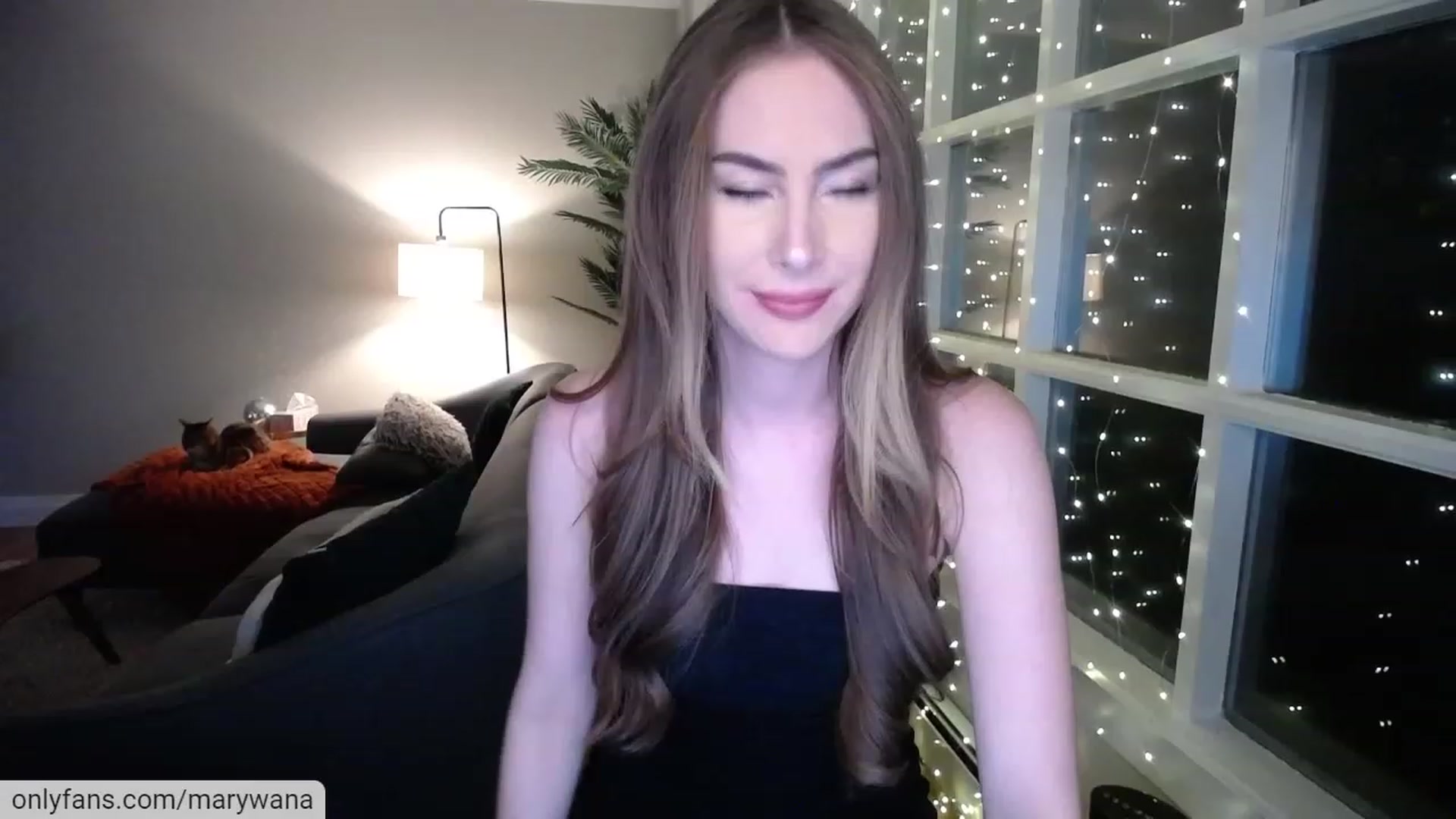 Gallery image thumbnail from MaryWana_'s myfreecams stream on, 12/12/2022, 05:33 image 2 of 20