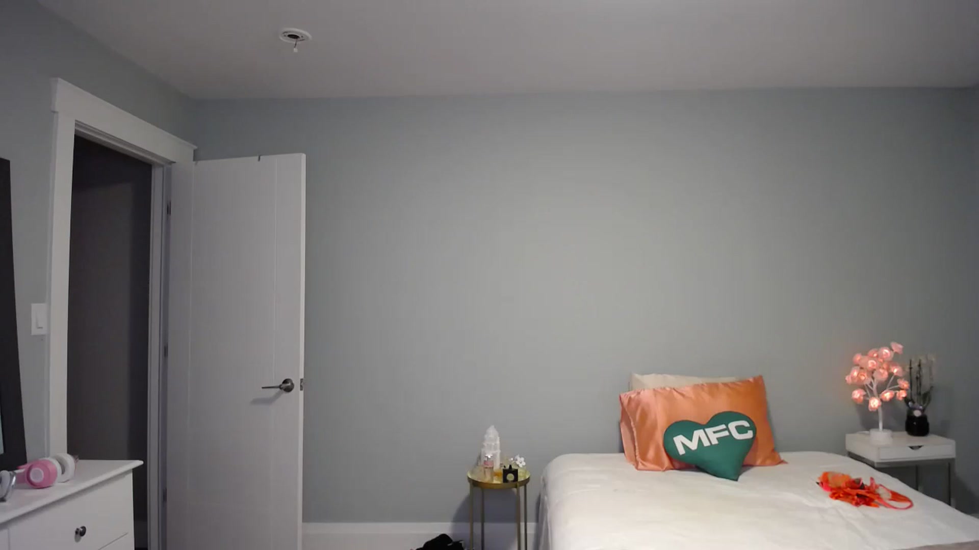 Gallery image thumbnail from MaryWana_'s myfreecams stream on, 02/11/2023, 06:25 image 2 of 20