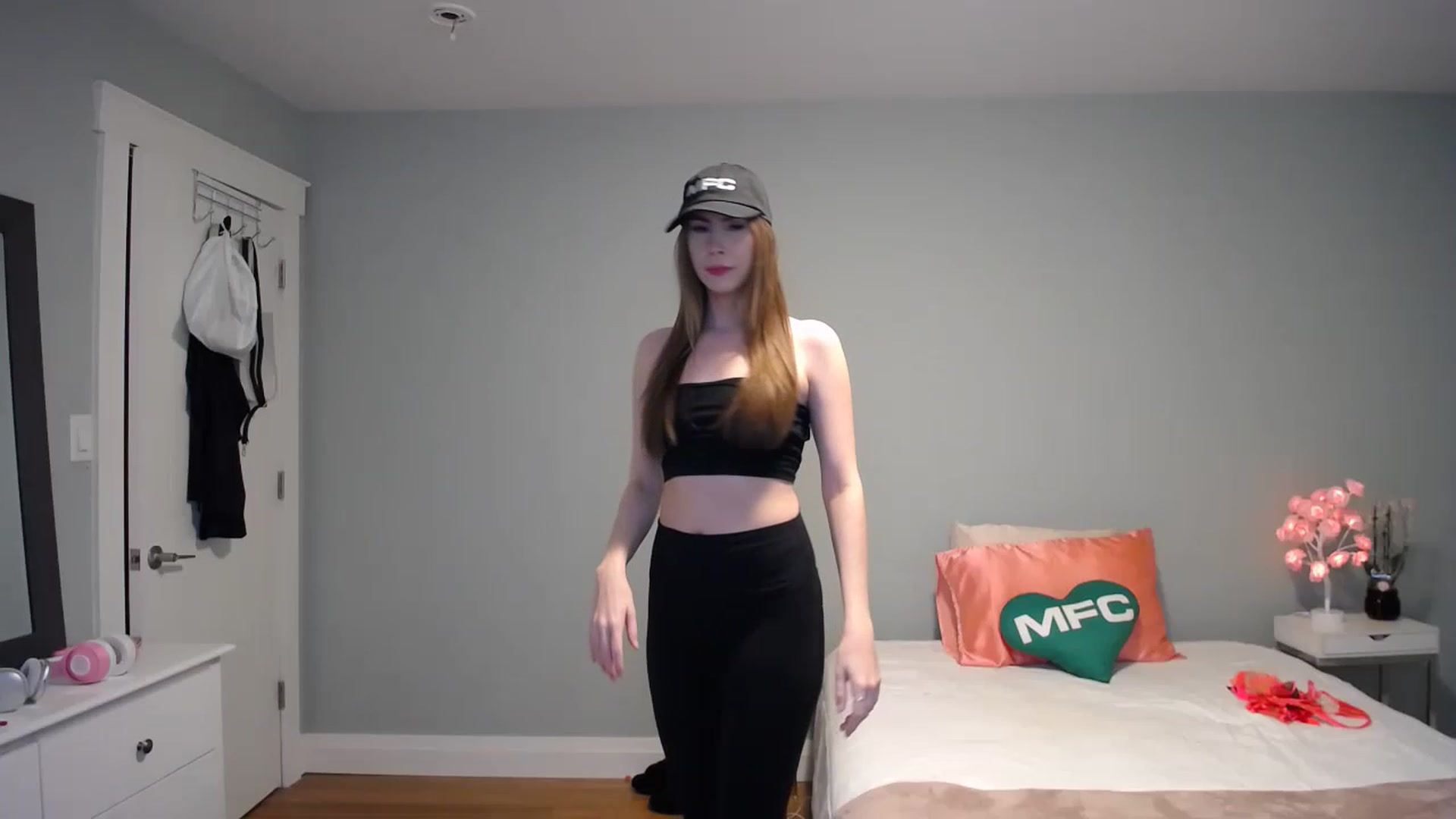 Gallery image thumbnail from MaryWana_'s myfreecams stream on, 02/11/2023, 06:25 image 20 of 20