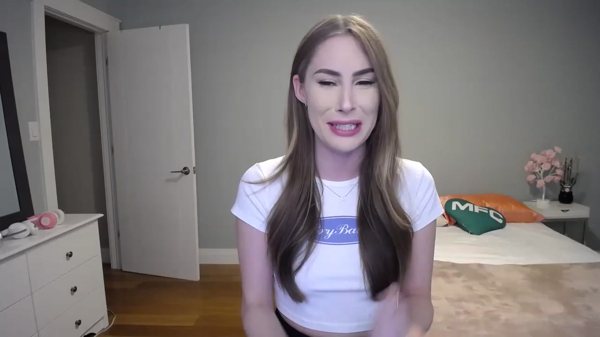 Gallery image thumbnail from MaryWana_'s myfreecams stream on, 02/13/2023, 01:29 image 7 of 20