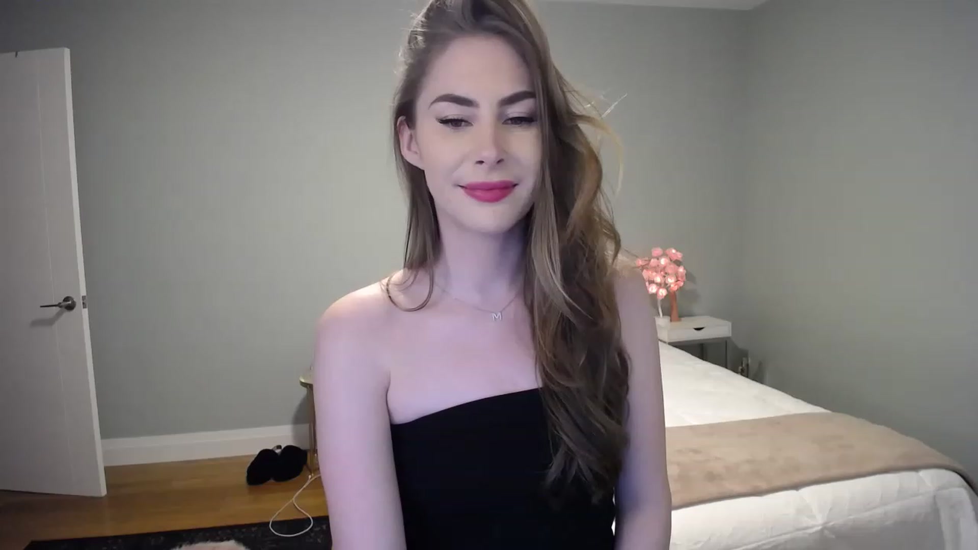Gallery image thumbnail from MaryWana_'s myfreecams stream on, 03/17/2023, 05:10 image 14 of 20