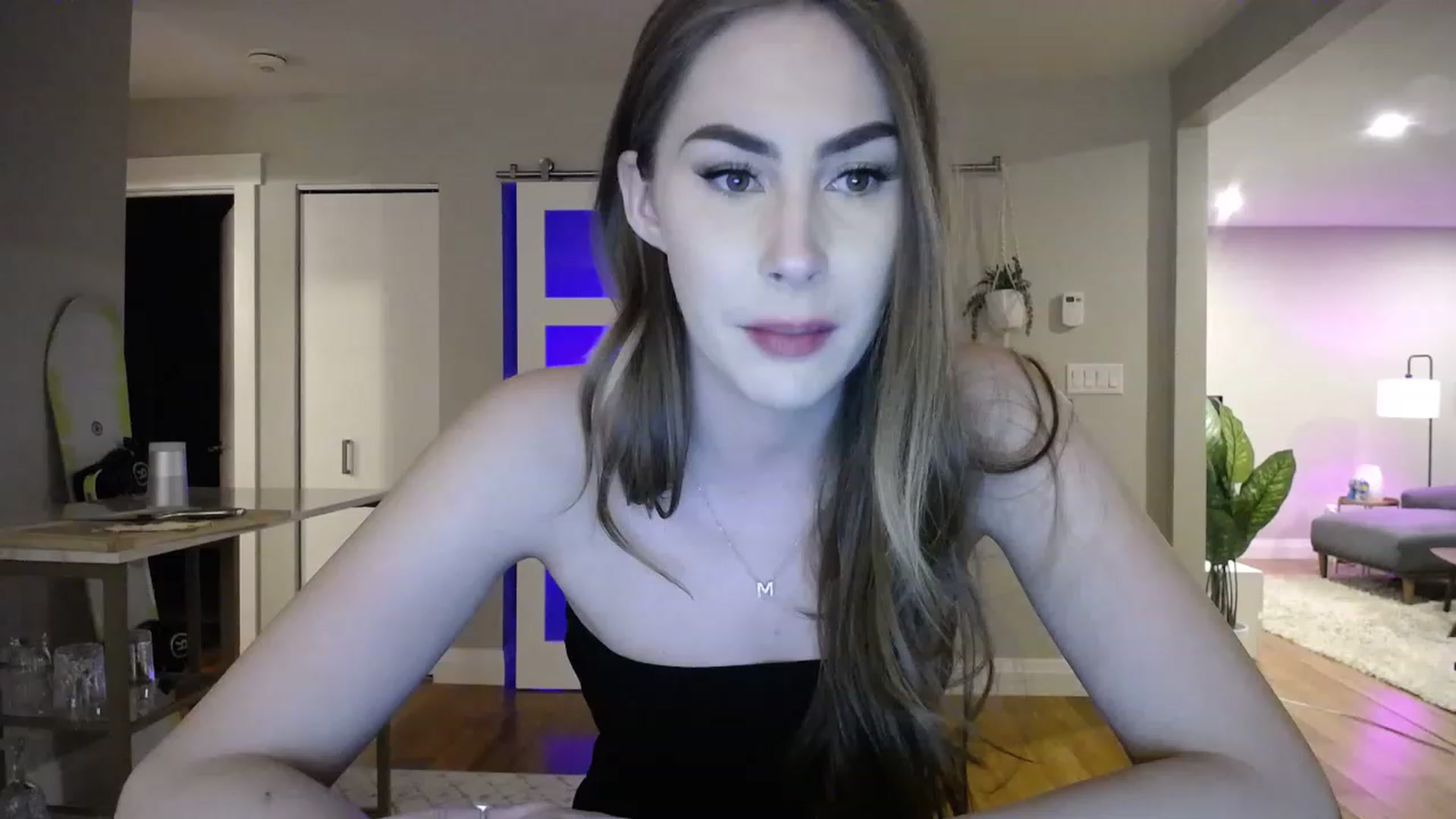 Gallery image thumbnail from MaryWana_'s myfreecams stream on, 03/17/2023, 05:10 image 7 of 20