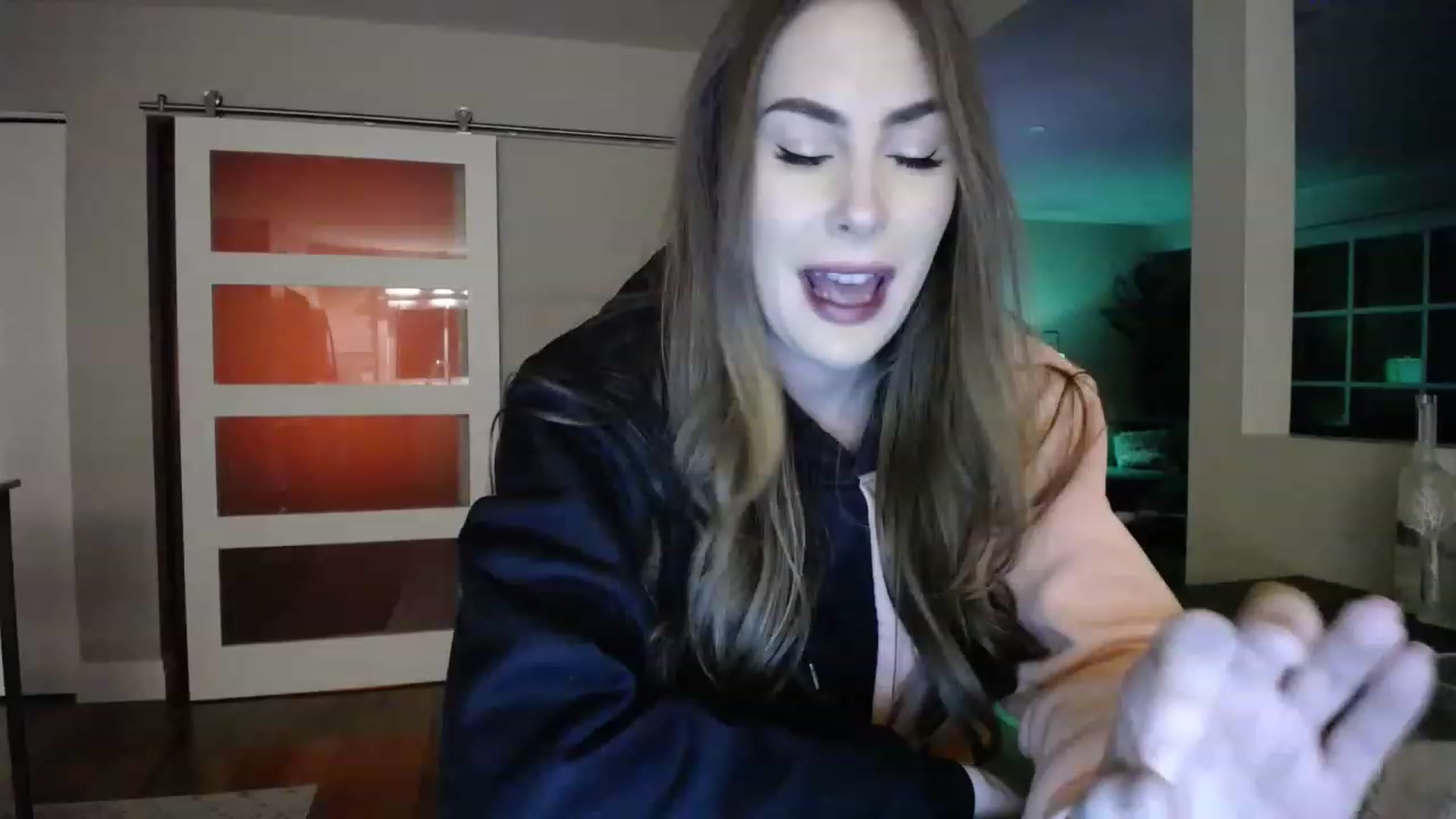 Gallery image thumbnail from MaryWana_'s myfreecams stream on, 03/20/2023, 05:32 image 14 of 20