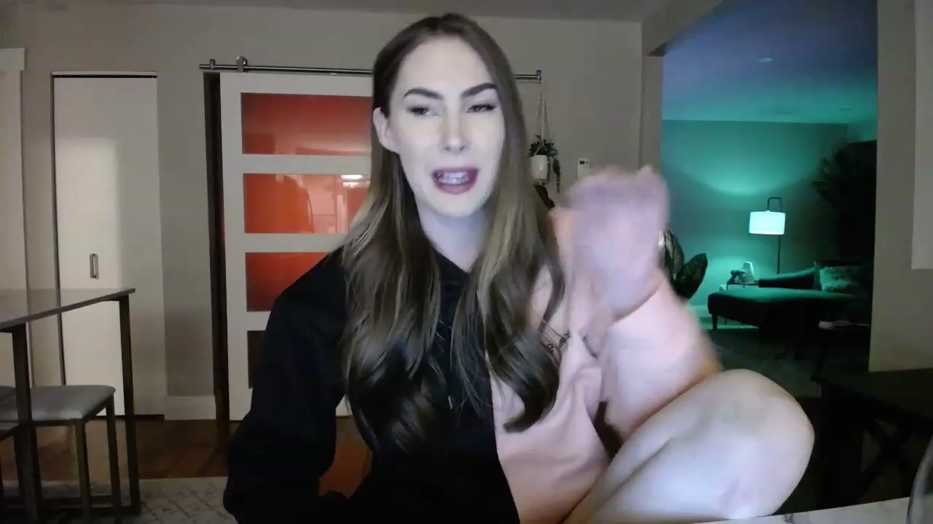 Gallery image thumbnail from MaryWana_'s myfreecams stream on, 03/20/2023, 05:32 image 9 of 20