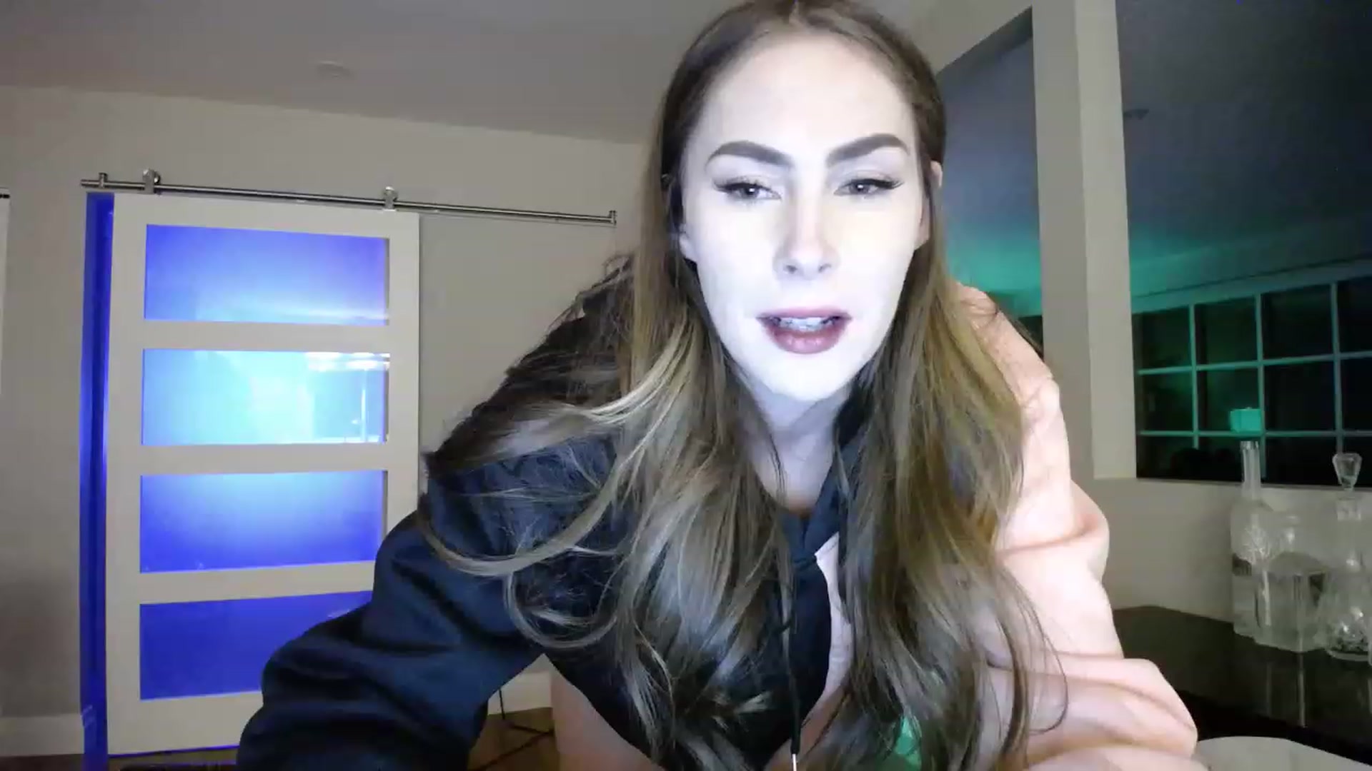 Gallery image thumbnail from MaryWana_'s myfreecams stream on, 03/20/2023, 05:32 image 16 of 20