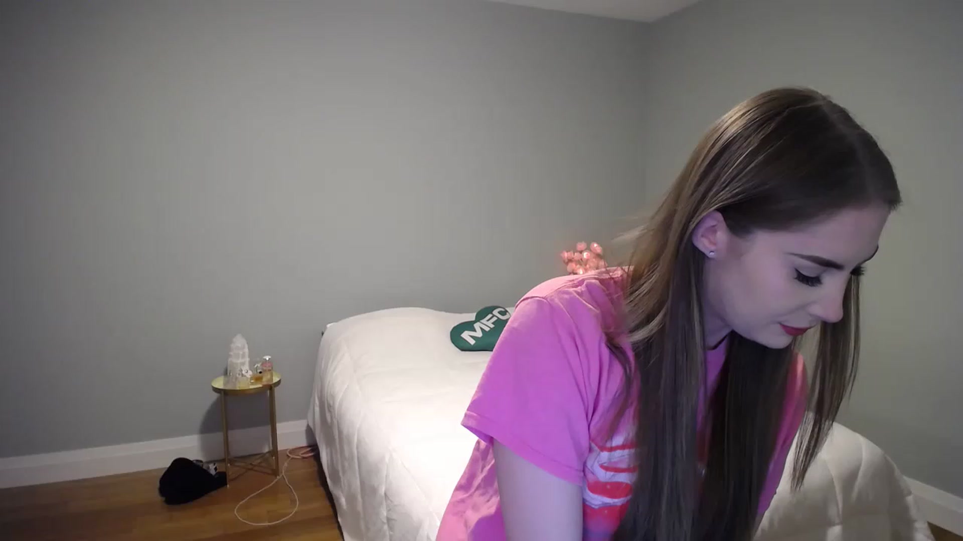 Gallery image thumbnail from MaryWana_'s myfreecams stream on, 03/28/2023, 04:37 image 15 of 20