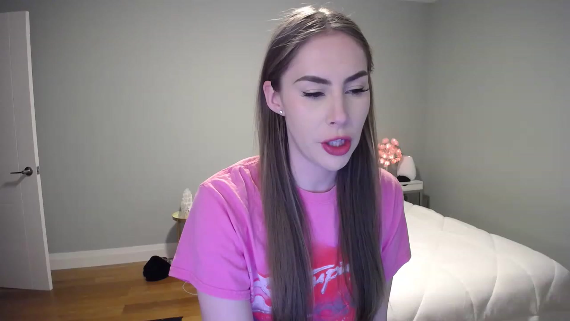Gallery image thumbnail from MaryWana_'s myfreecams stream on, 03/28/2023, 04:37 image 1 of 20