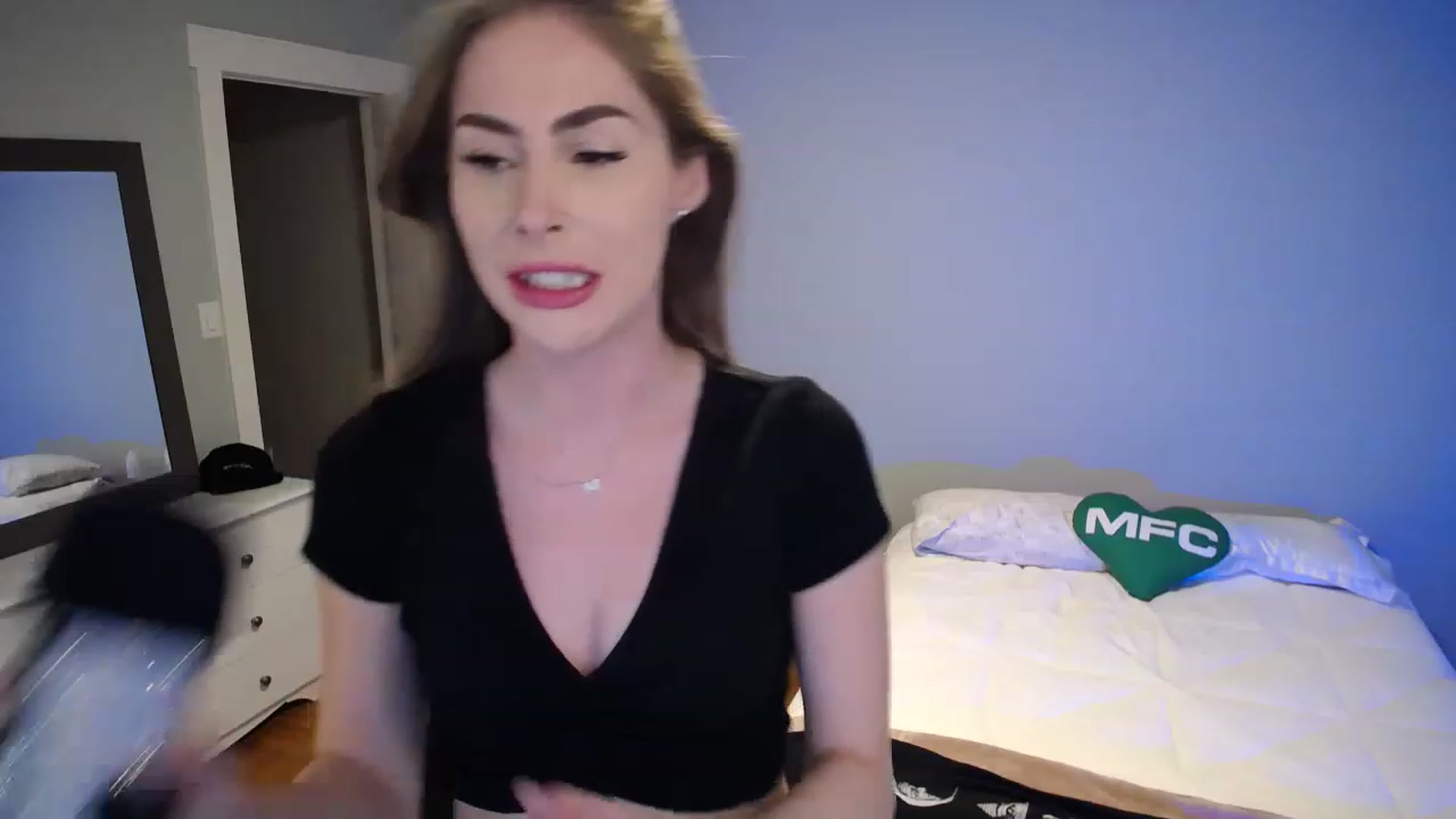 Gallery image thumbnail from MaryWana_'s myfreecams stream on, 04/01/2023, 24:00 image 4 of 20