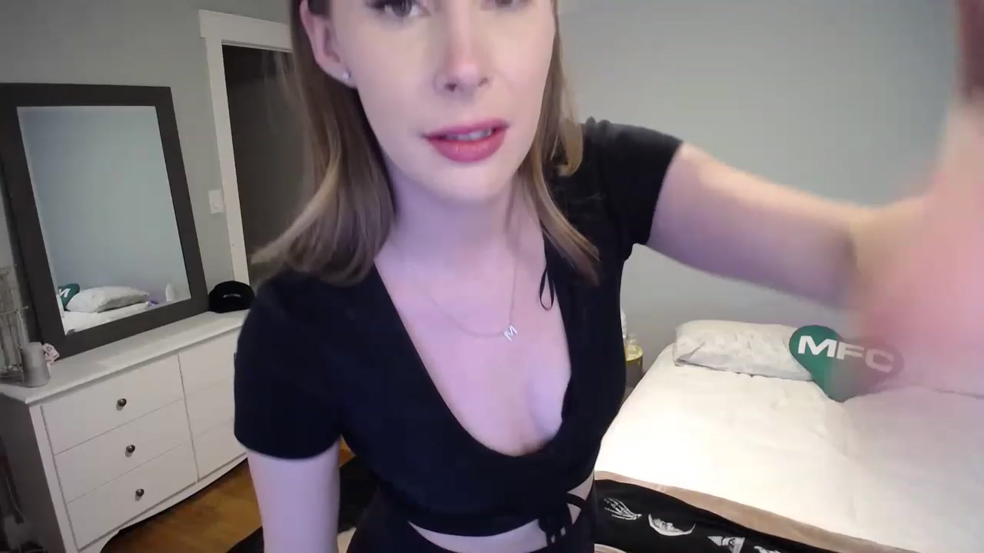 Gallery image thumbnail from MaryWana_'s myfreecams stream on, 04/01/2023, 24:22 image 10 of 20