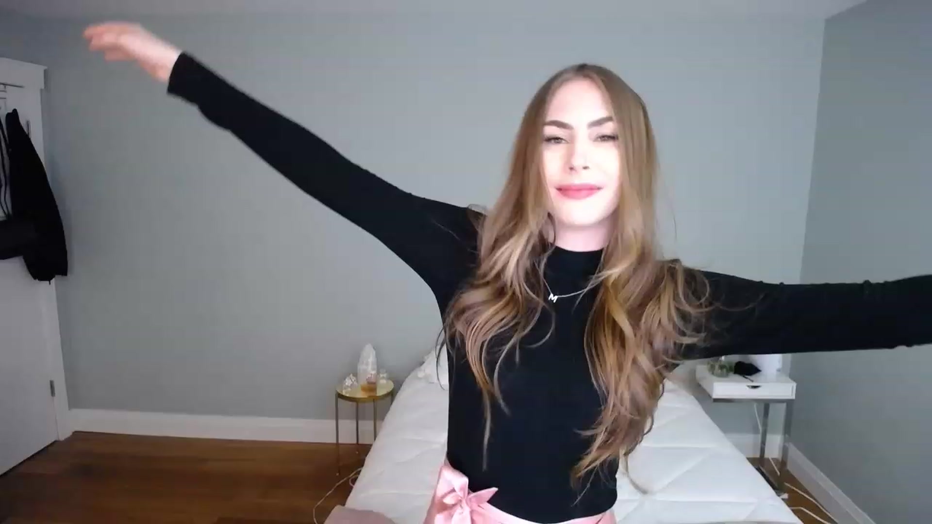 Gallery image thumbnail from MaryWana_'s myfreecams stream on, 04/02/2023, 04:00 image 1 of 20
